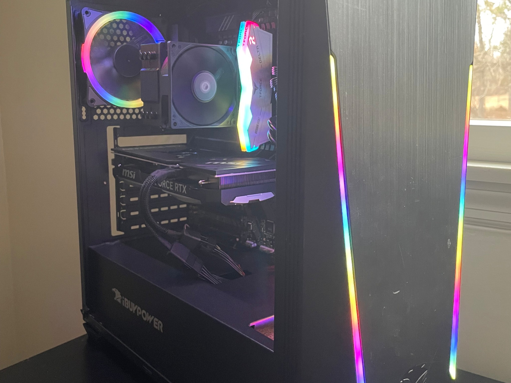 BRAND NEW GAMING PC (7800x3d 4070 SUPER 4TB SSD 32GB RAM)