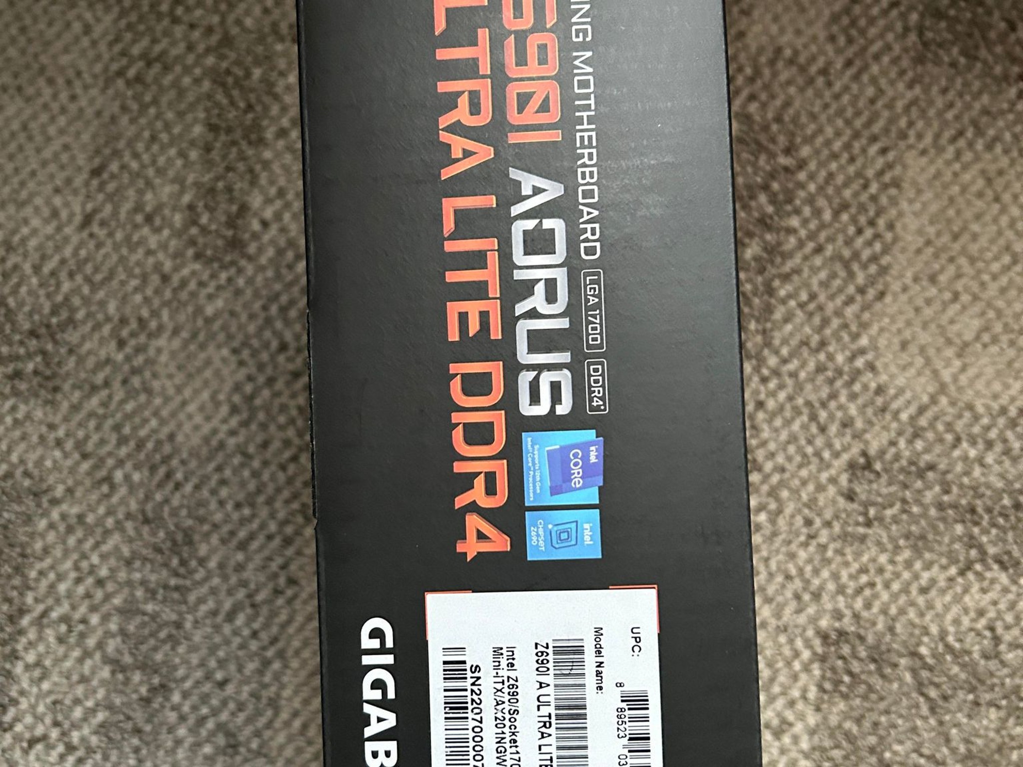 I5-12600K + Z690I Aorus Ultra Lite DDR4