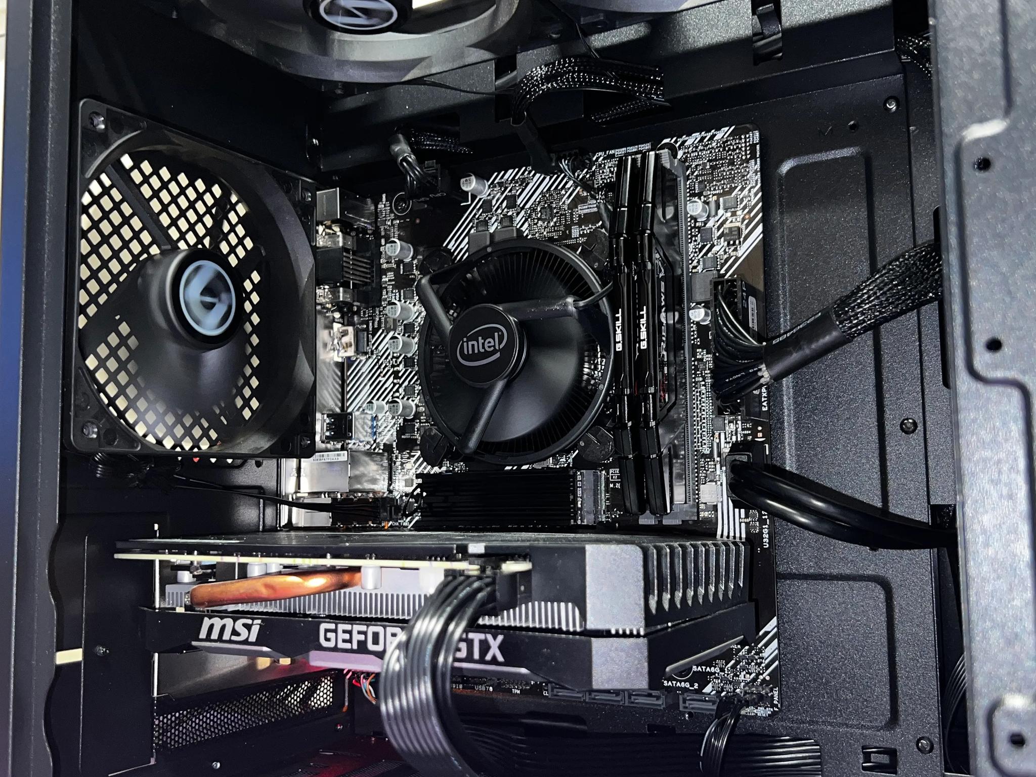 BB v6: Black Noir  || Intel i3-10100F + GTX 1660Ti