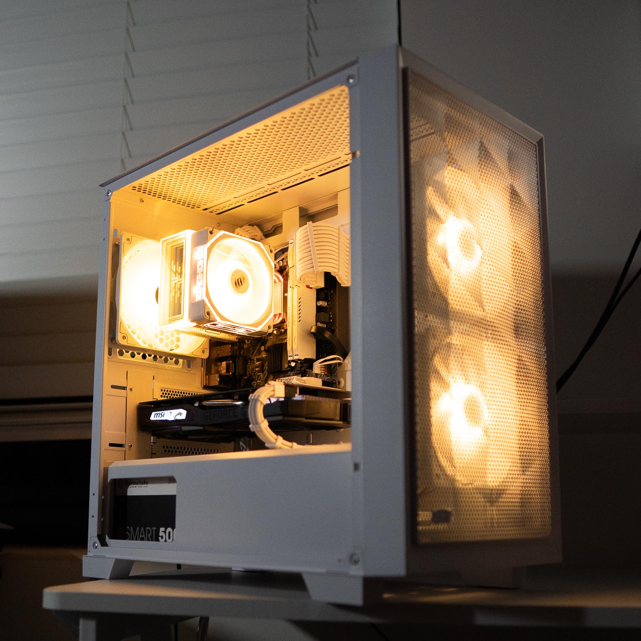 ❄️🌨 | GTX 1650 | INTEL i5 3470 | 16GB DDR3 RAM | 256GB NVME + 1TB HDD | Arctic Freeze 4.0