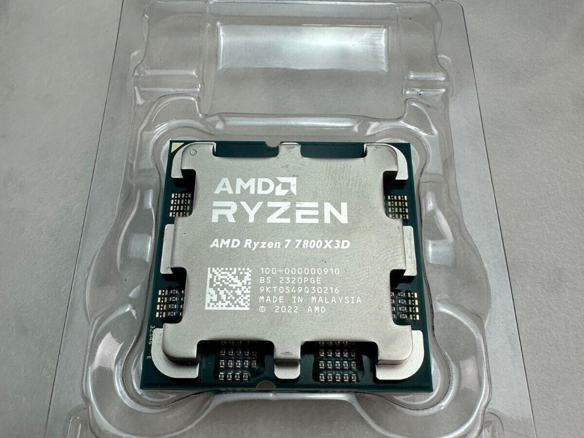 AMD Ryzen 7 7800X3D