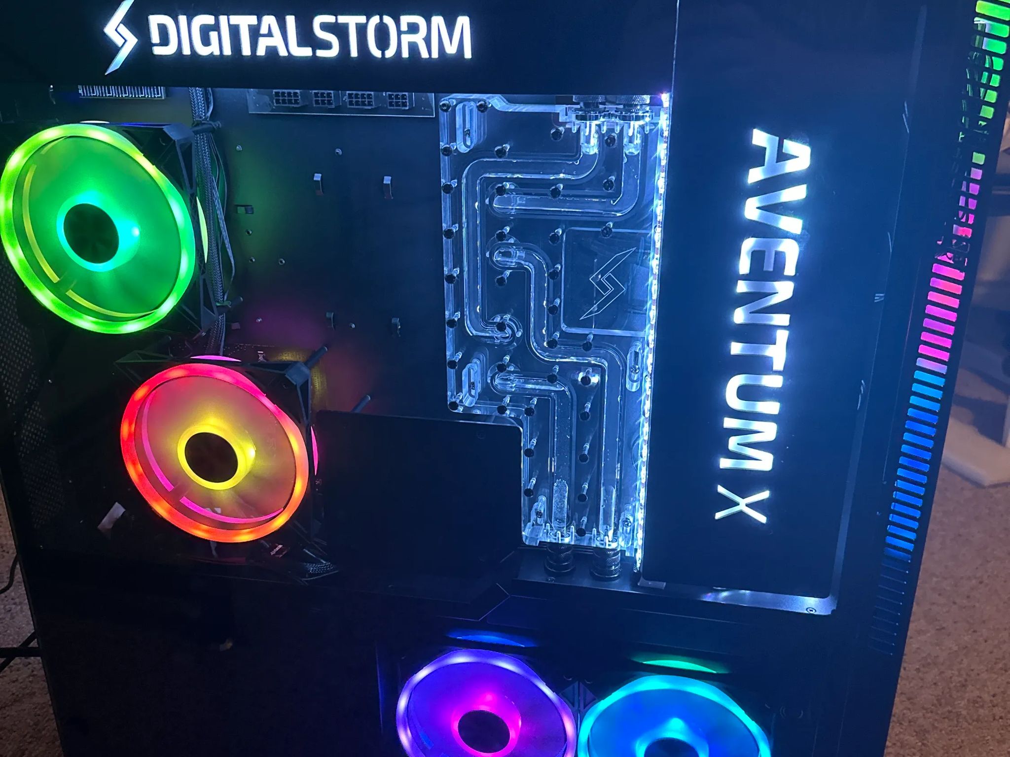 Aventum X Core i9-13900K RAM 64.0 GB 4090 24GB