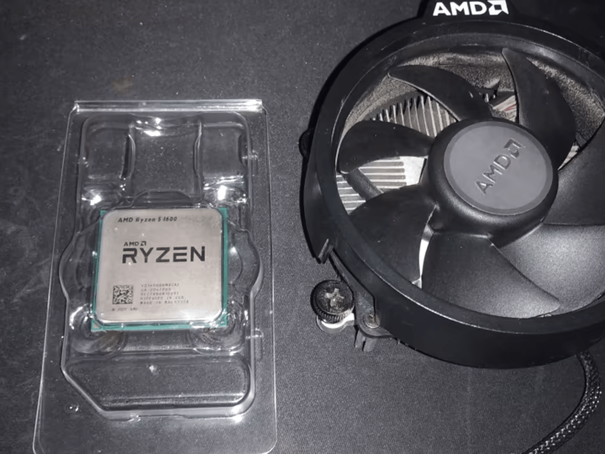 AMD Ryzen 5 1600 65W AM4 Processor with Wraith Stealth Cooler