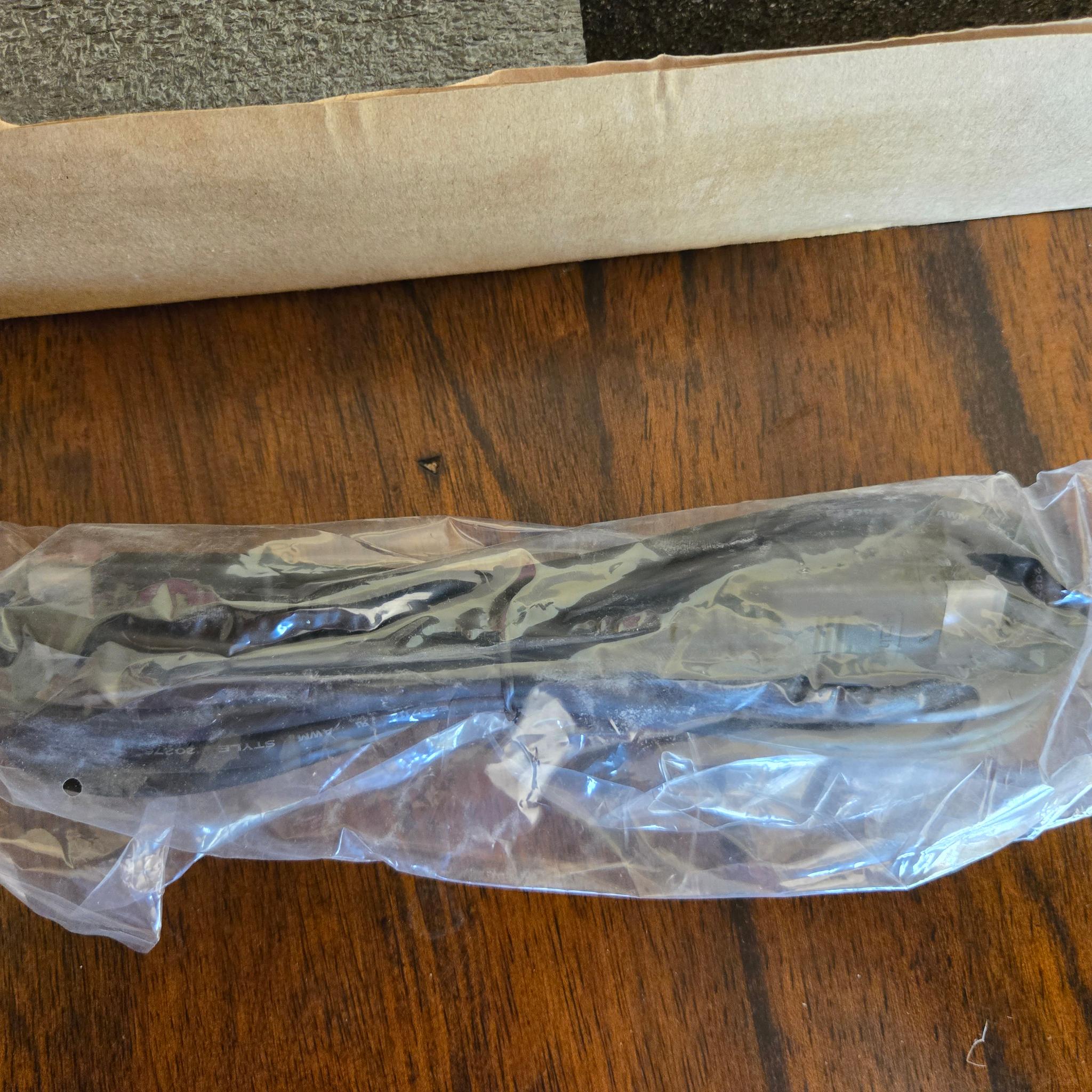 Sapphire NITRO Radeon R9 390 8GB – Open Box / Appears Unused