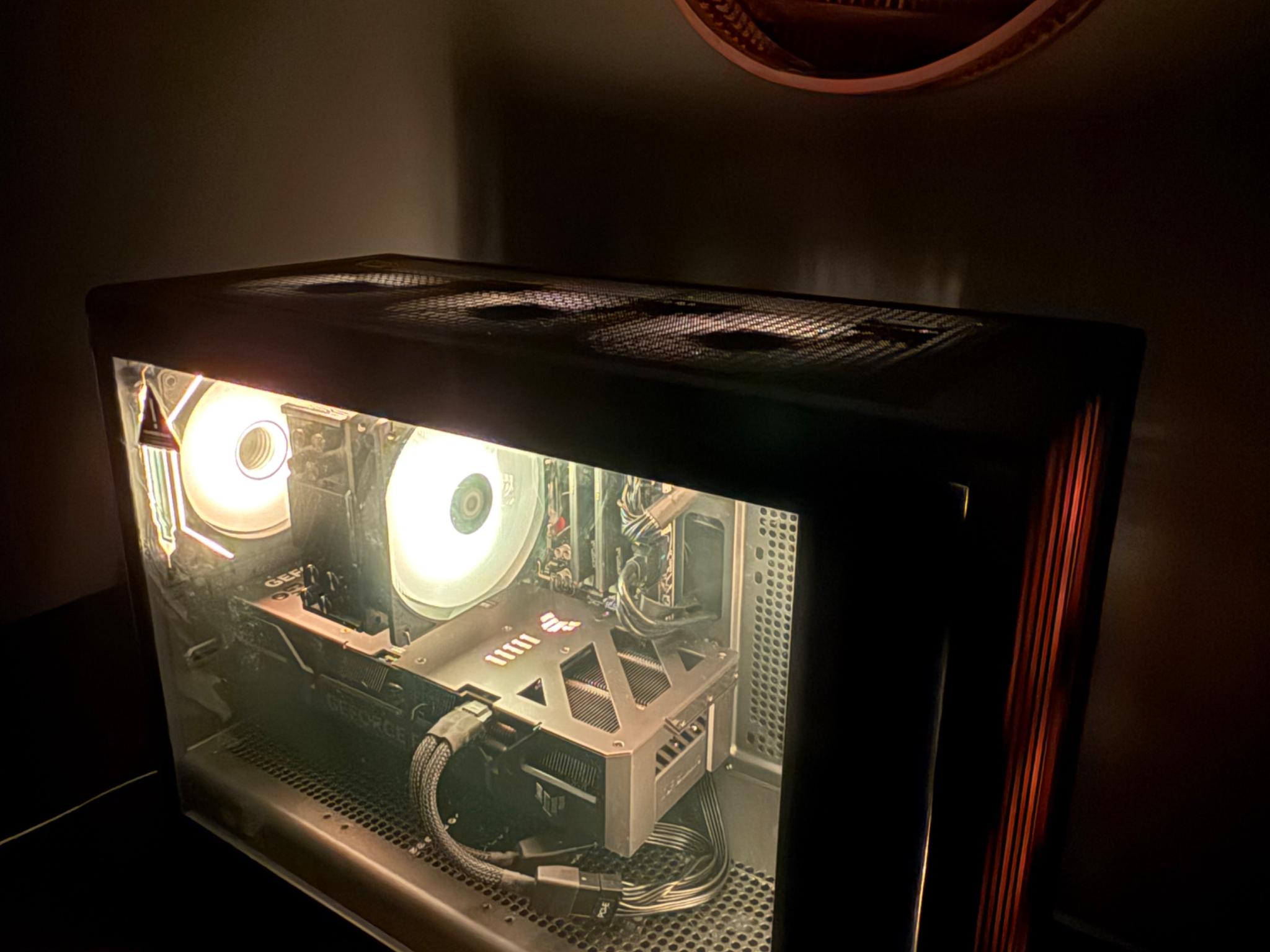 Walnut Wood Gaming PC - Geforce RTX 5060 Ti - Ryzen 5 7600X - 32GB DDR5 - 1TB Nvme - Windows 11 Pro