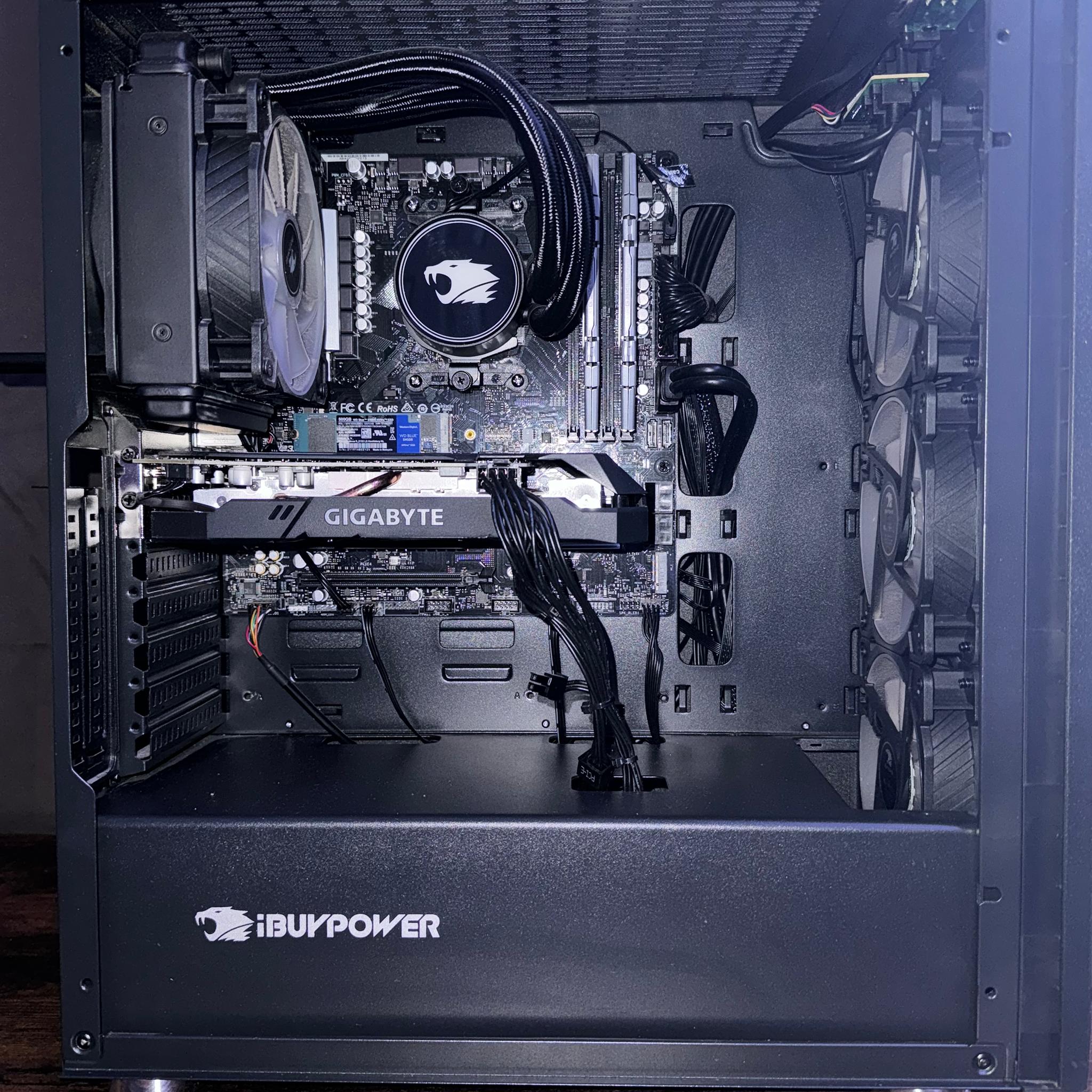Used Gaming PC with Ryzen 5 3600, GTX 1660 Ti, and 16GB RAM - Great Condition!