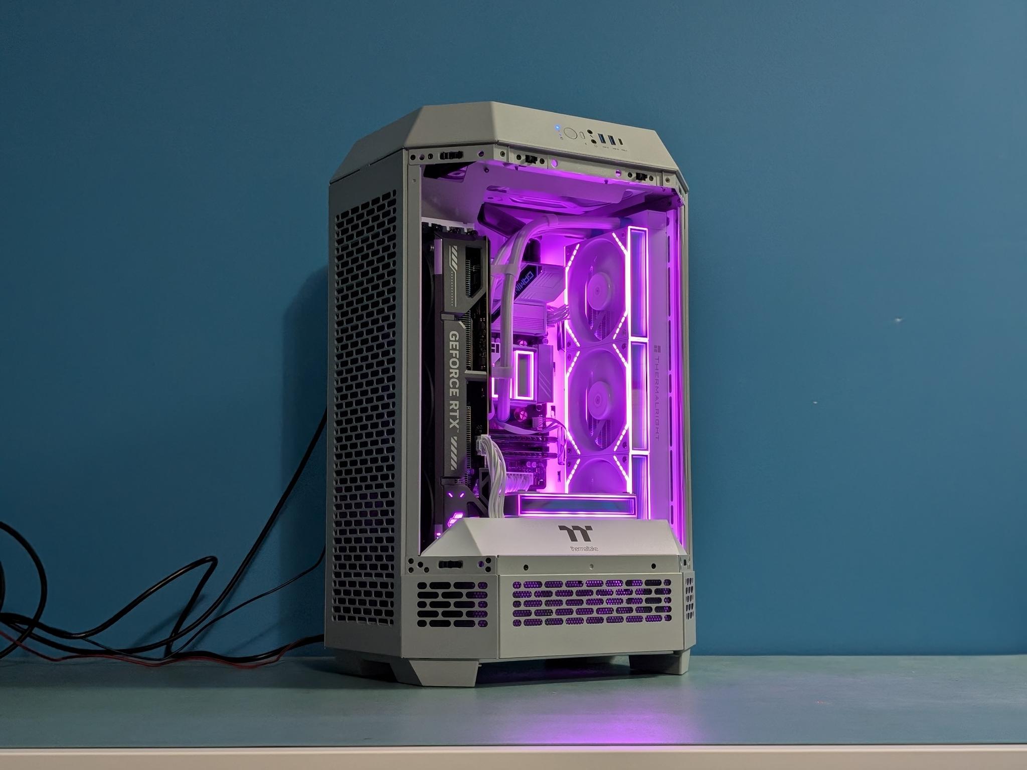 The Sci-Fi Powerhouse: RTX 5070 / i5-14600K / Tower 300 Limestone Edition