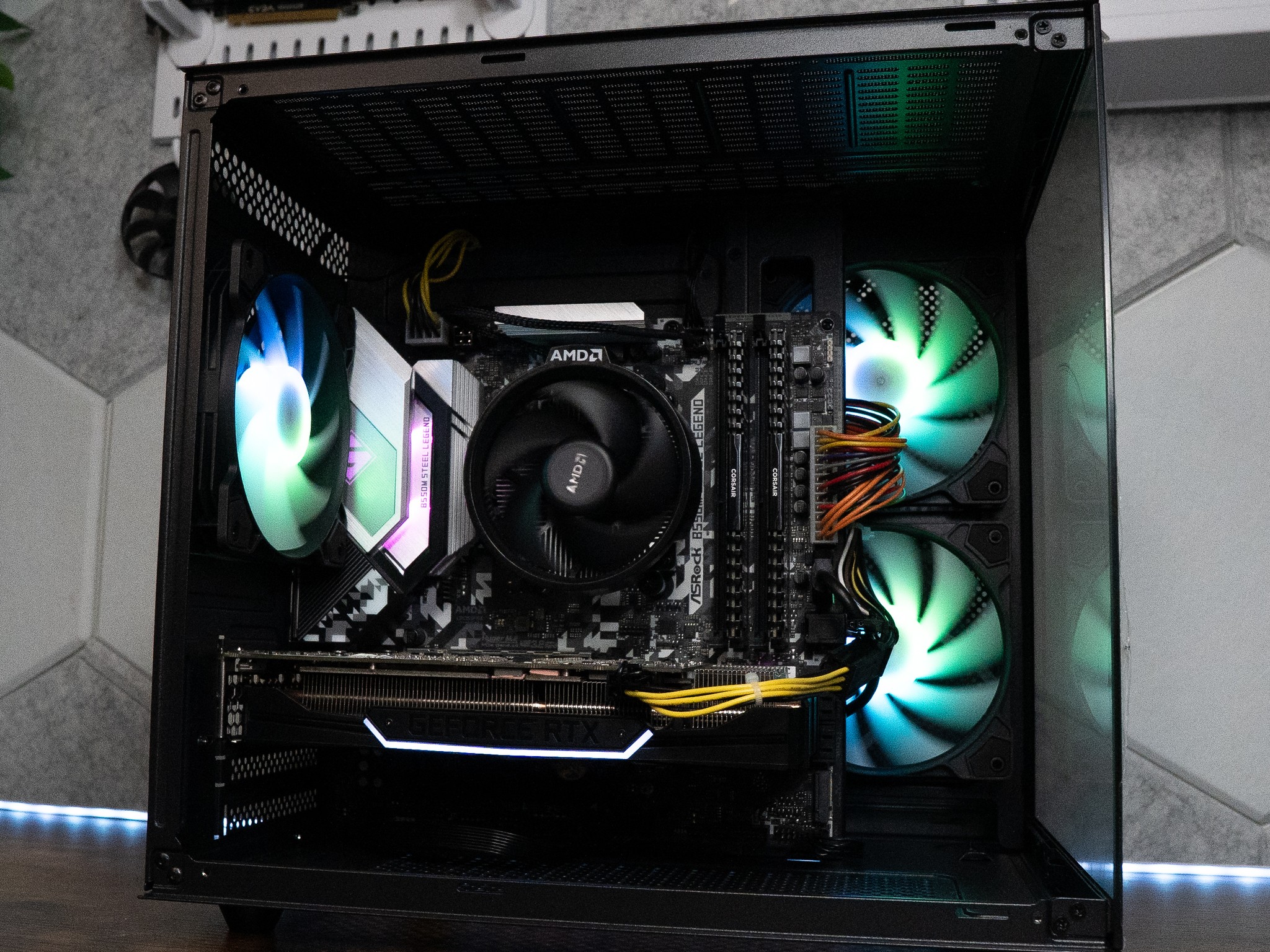 🌨🍬 | PNY RTX 2070 8GB OC | RYZEN 5 5600G | 32GB DDR4 RAM | 1.5TB | Arctic Candy