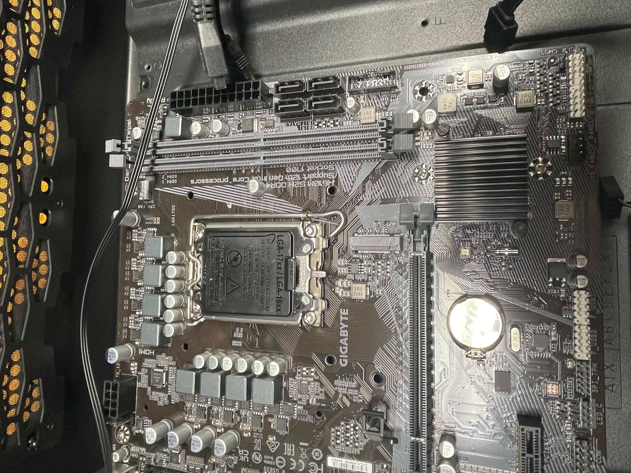 Gigabyte H610m w/ 16gb DDR4