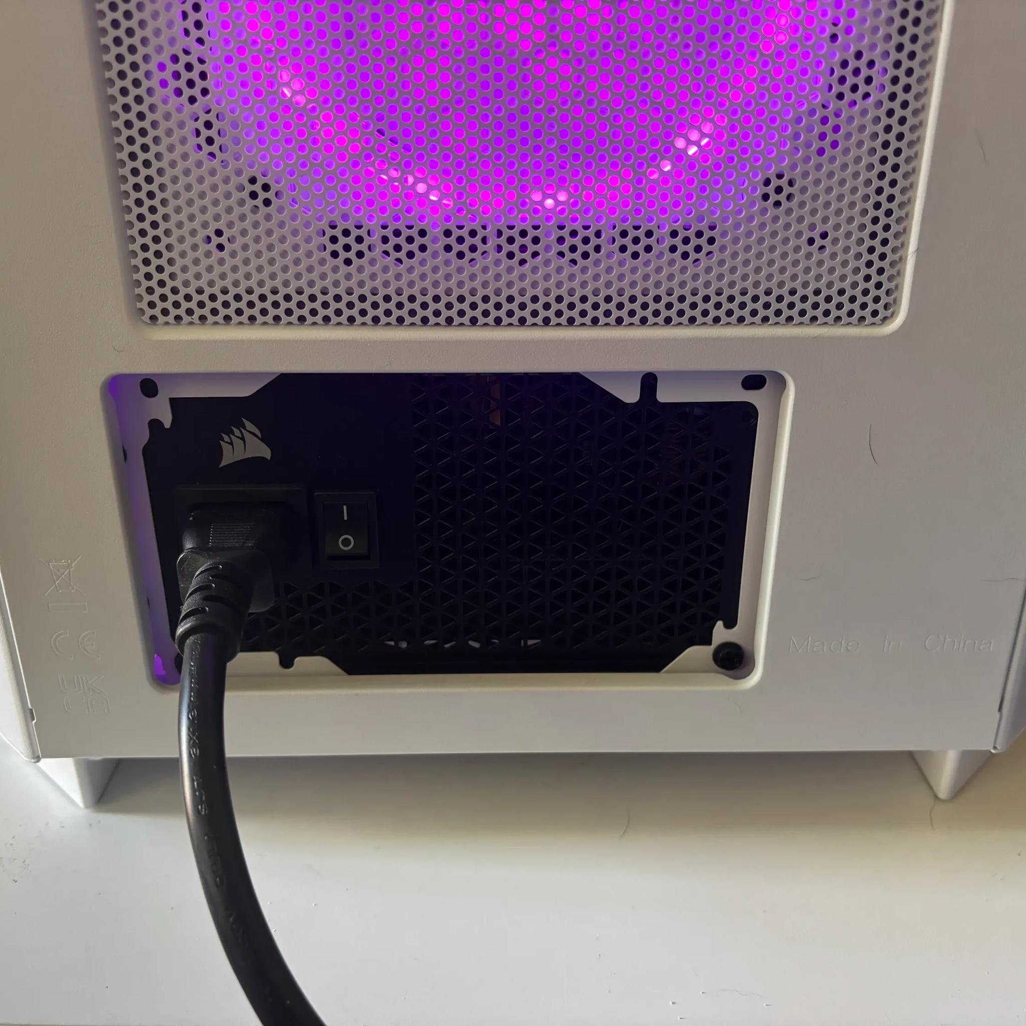 RTX 4070 Super, Ryzen 7 7800X3D, White Tower Glass RGB Gaming PC
