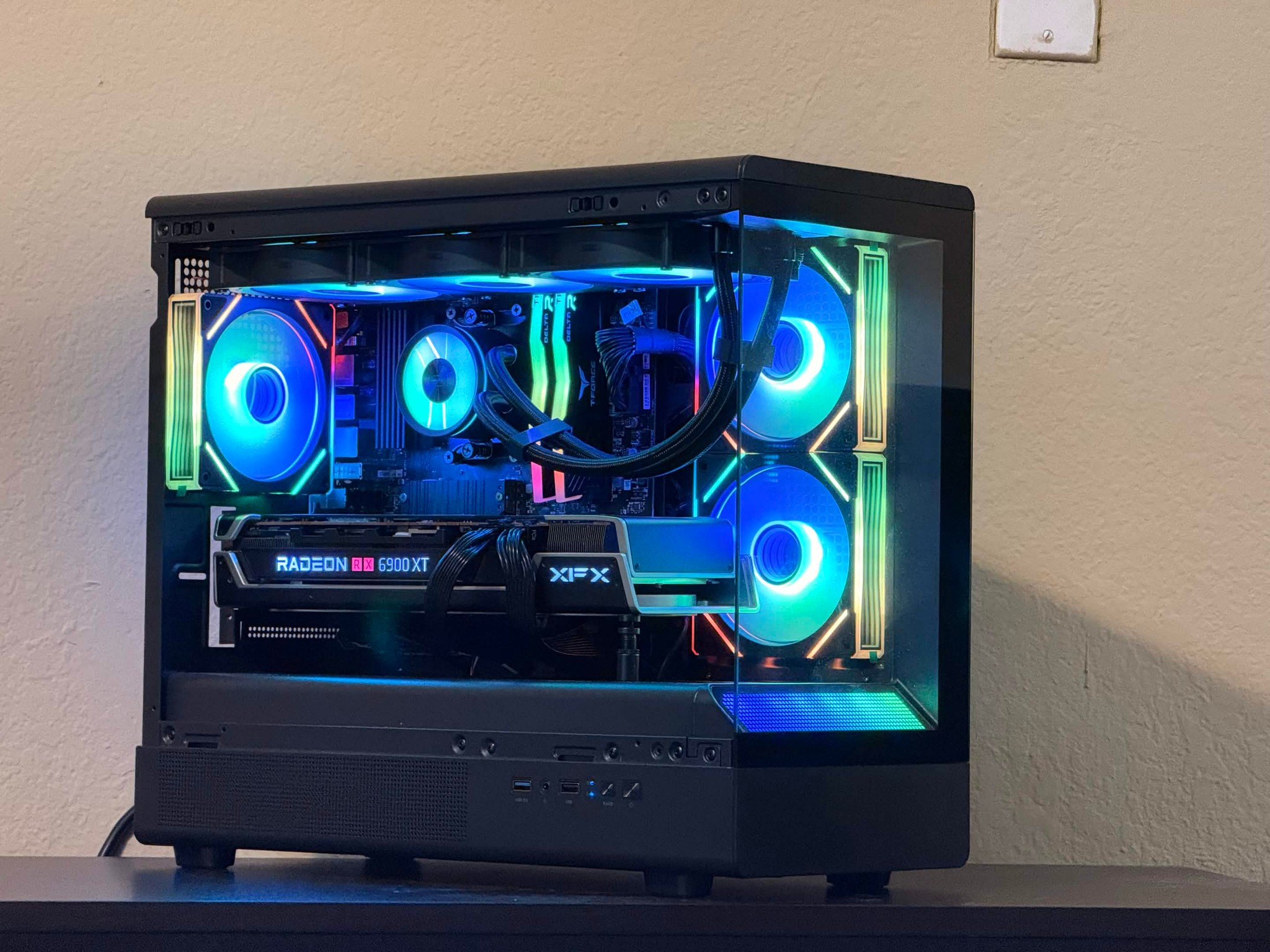 FREE SHIPPING 🖤 🌈 Black RGB Gaming PC | RX 6900 XT 16GB | Ryzen 7 5700x | 1TB SSD | 32 GB DDR4