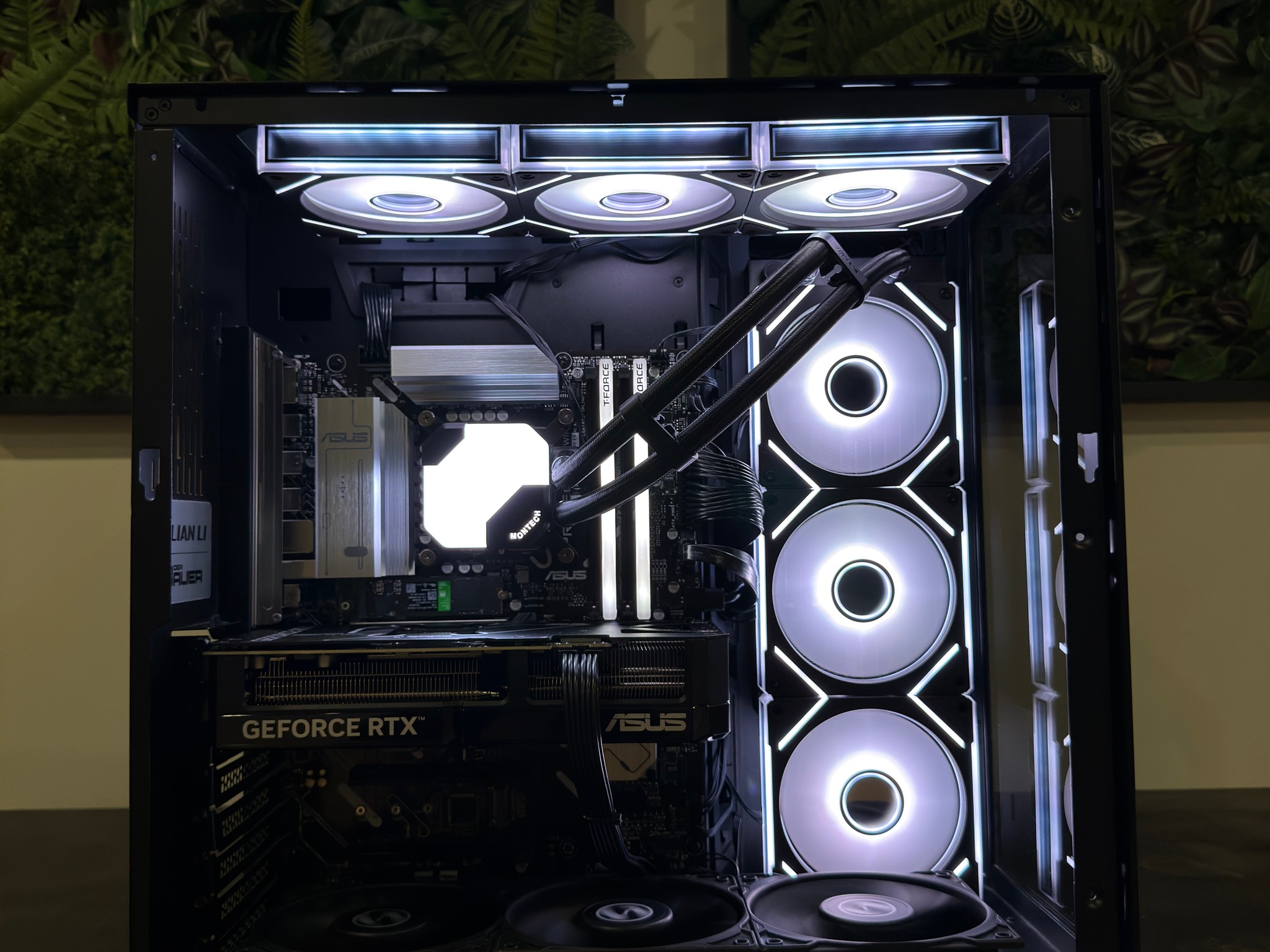 🔥 High-End Gaming PC – RTX 5070 | Core Ultra 7 270K Plus | 32GB DDR5 | 1 TB NVMe🔥