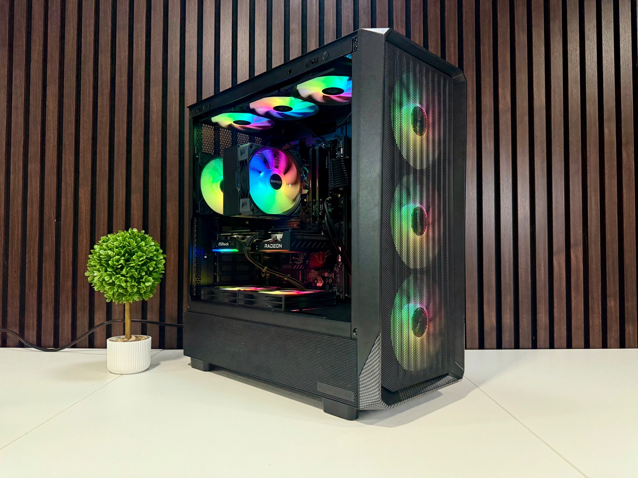 9060XT 16GB | Ryzen 7600X3D | 32GB DDR5 | 1TB SSD | 800W Gold PSU | ARGB Fans | Windows 11