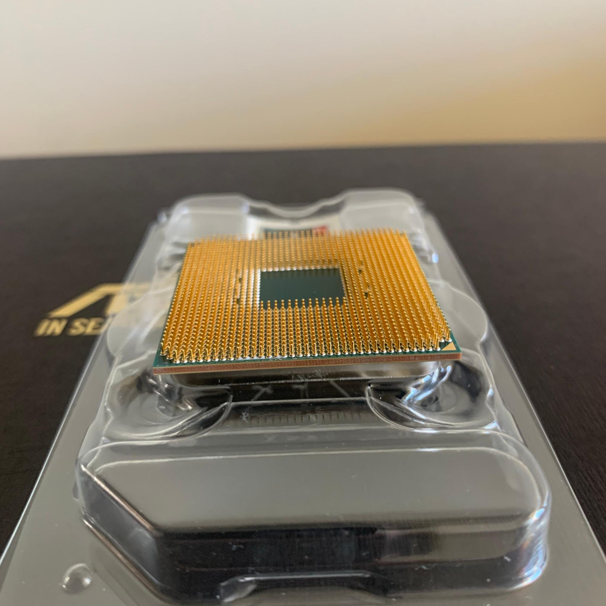 AMD Ryzen 7 5800X3D
