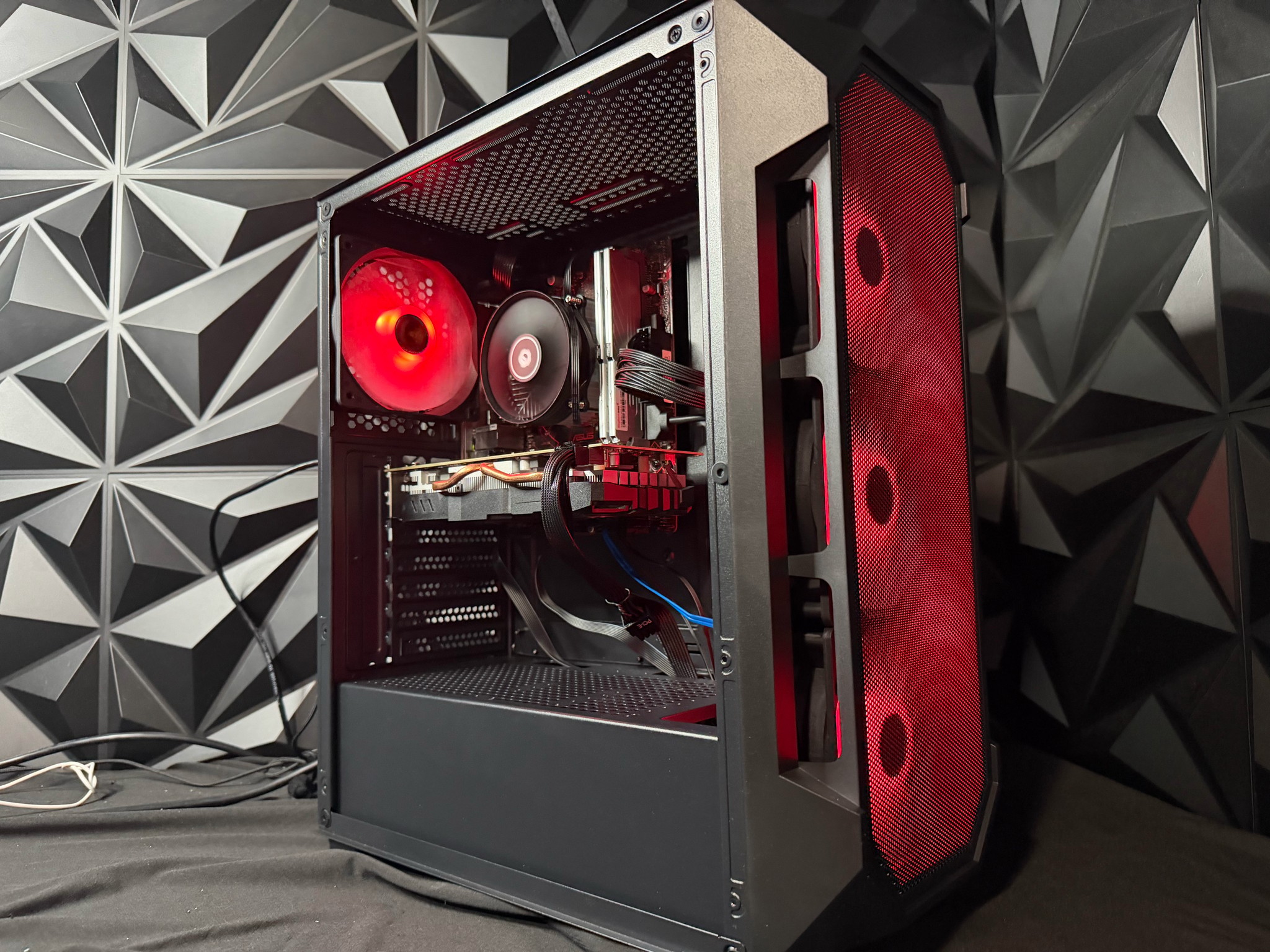 💅🔥 BUDGET BADDIE 🔥💅 i5 10500T| RX 580 8 GB | 16 GB DDR4| 512 SSD| 650W PSU