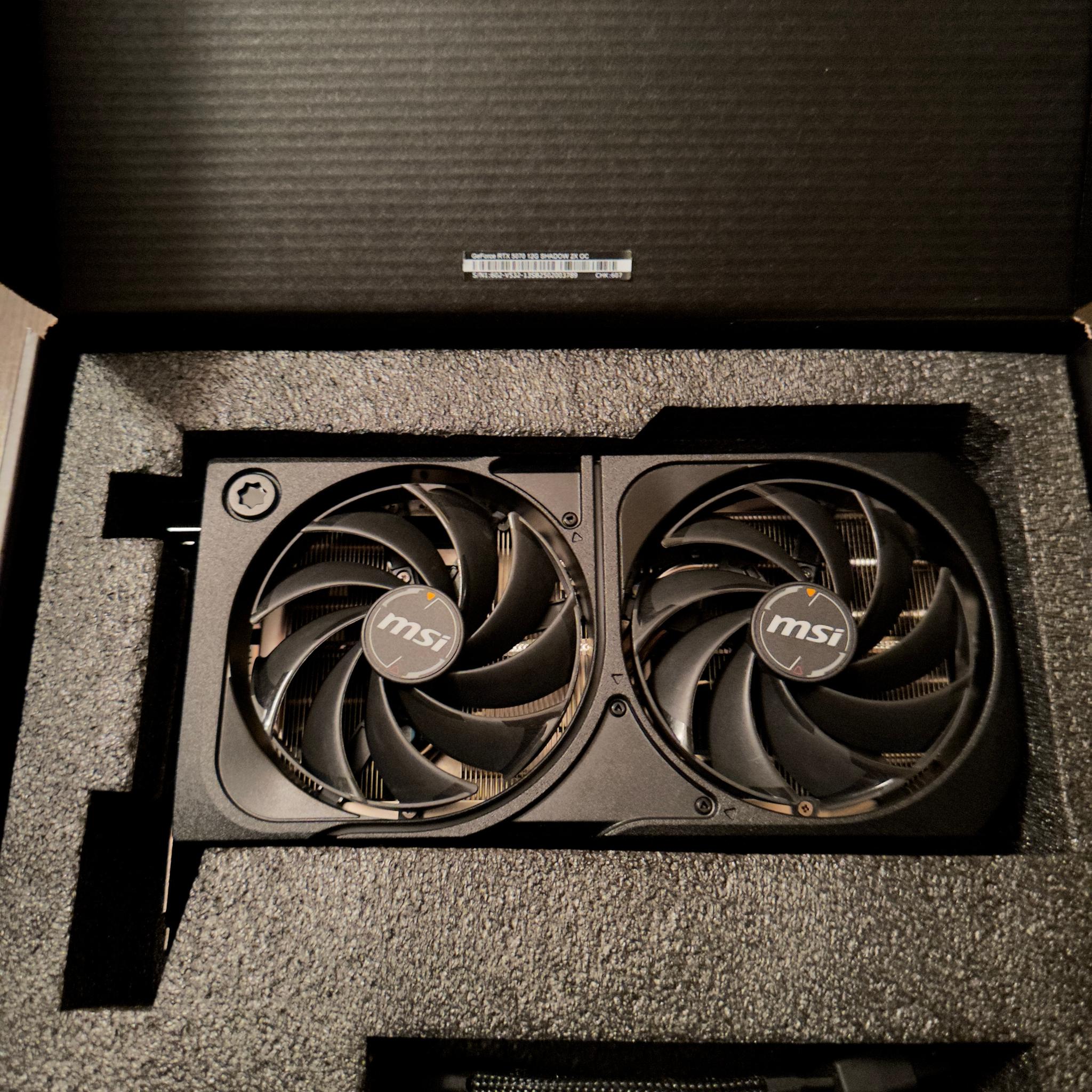 RTX 5070 MSI Shadow 2X OC
