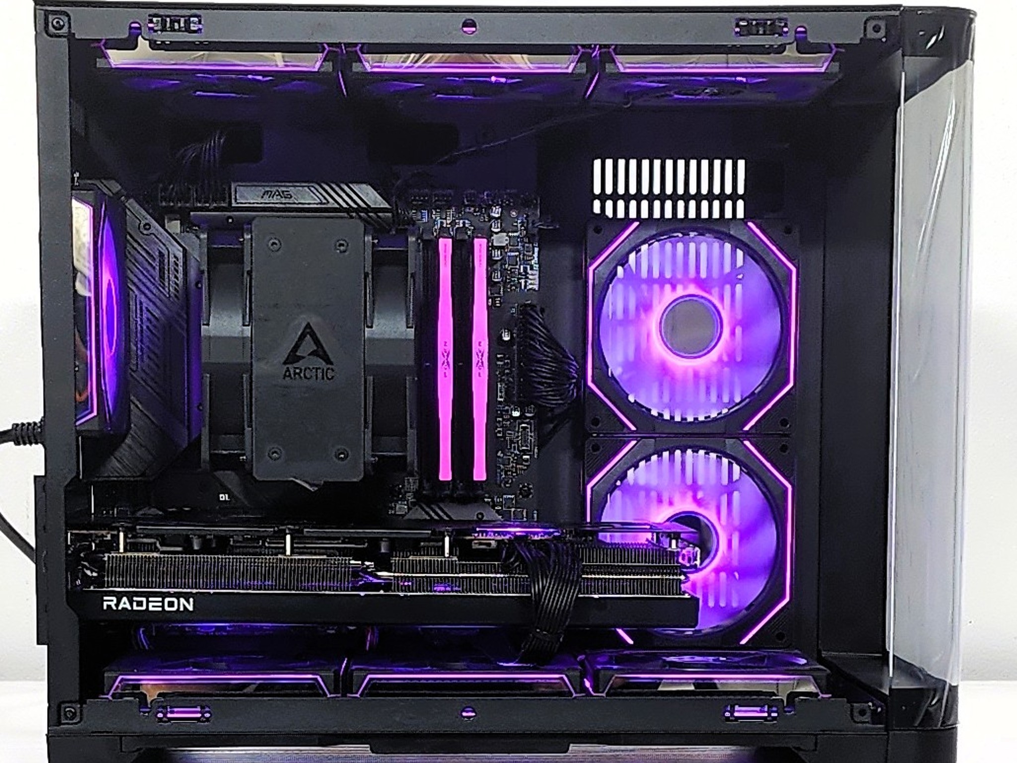 NEW All AMD Gaming PC - 7600X - RX 7800XT - 32GB - 2TB - READ DESCRIPTION!