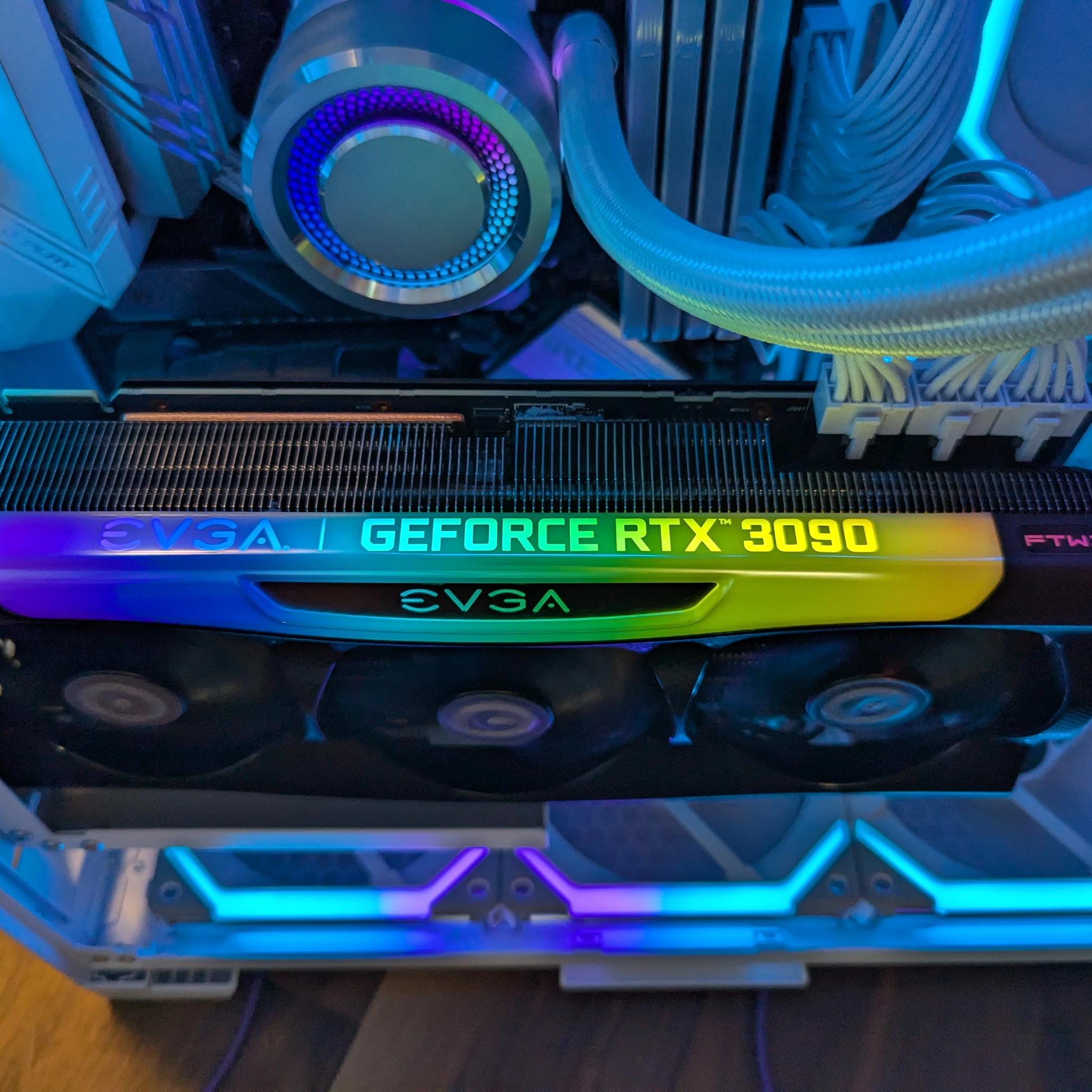 Nvidia RTX 3090 - EVGA FTW 3