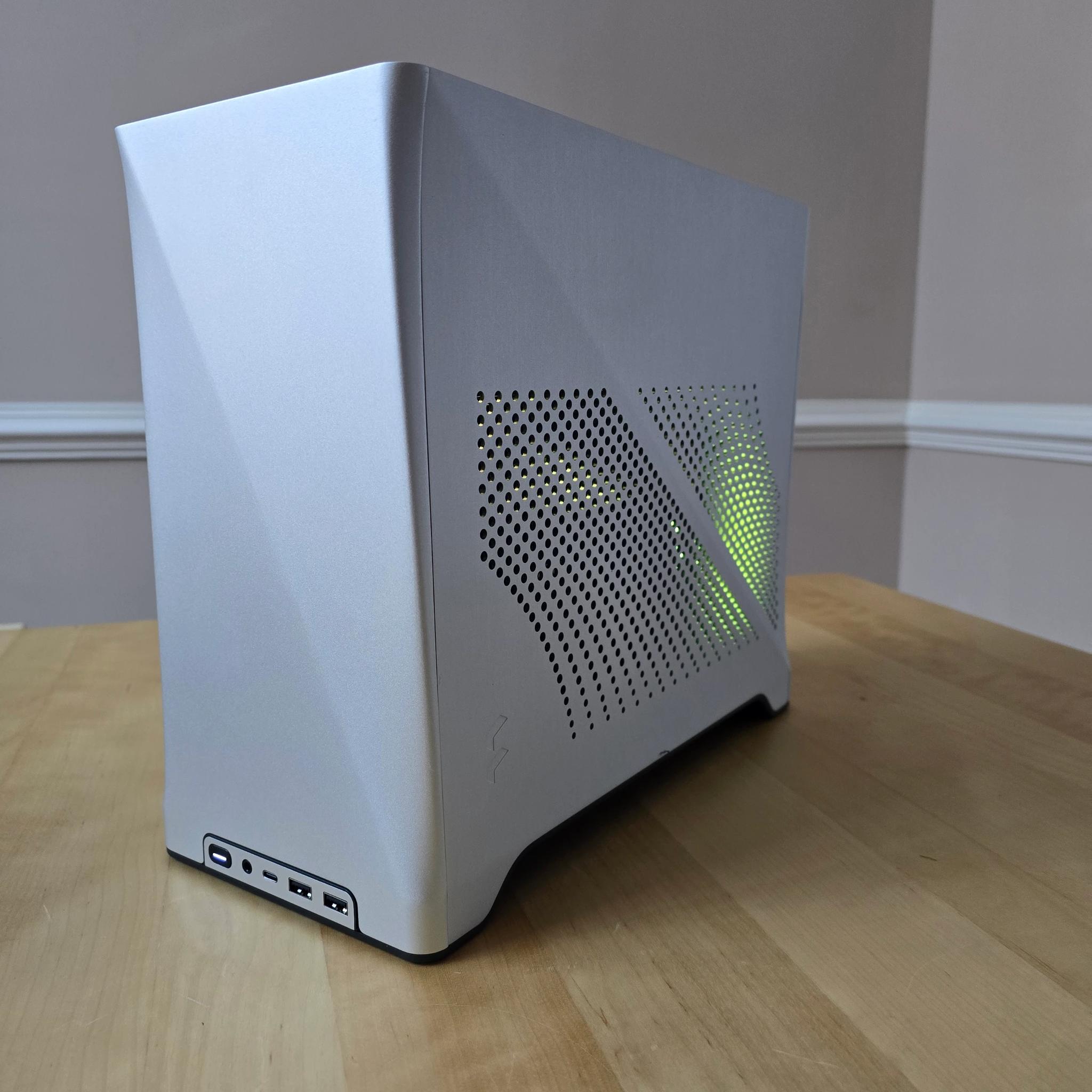 Xmas Sale! 1440p "Silver Wyvern X3D" | Chews through Esports and AAA Games | Nvidia RTX 4070 Super