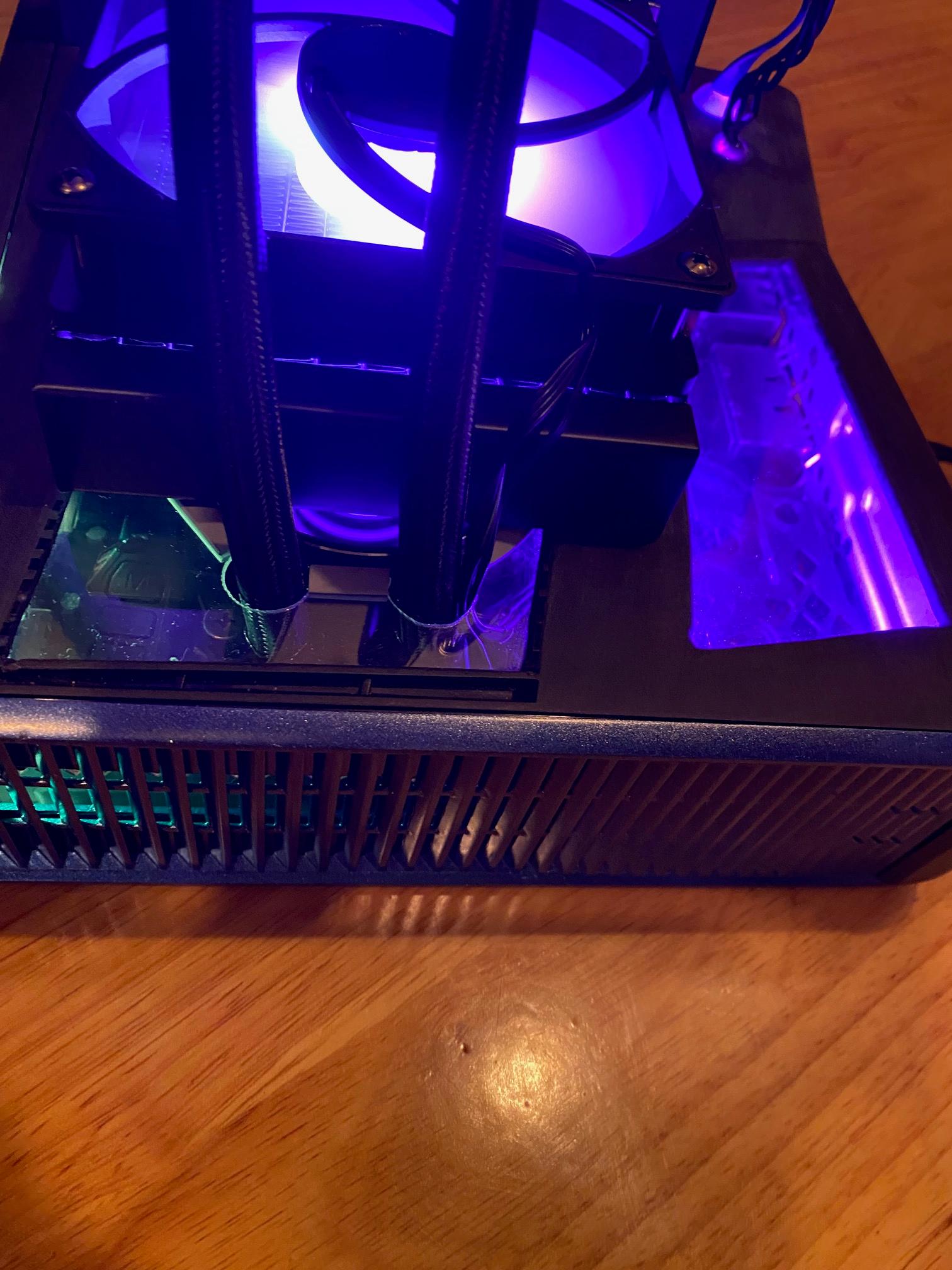 Custom RGH3 Xbox 360 slim | Liquid cooled | 8 TB | RGB lighting | W Custom controller and Kinect