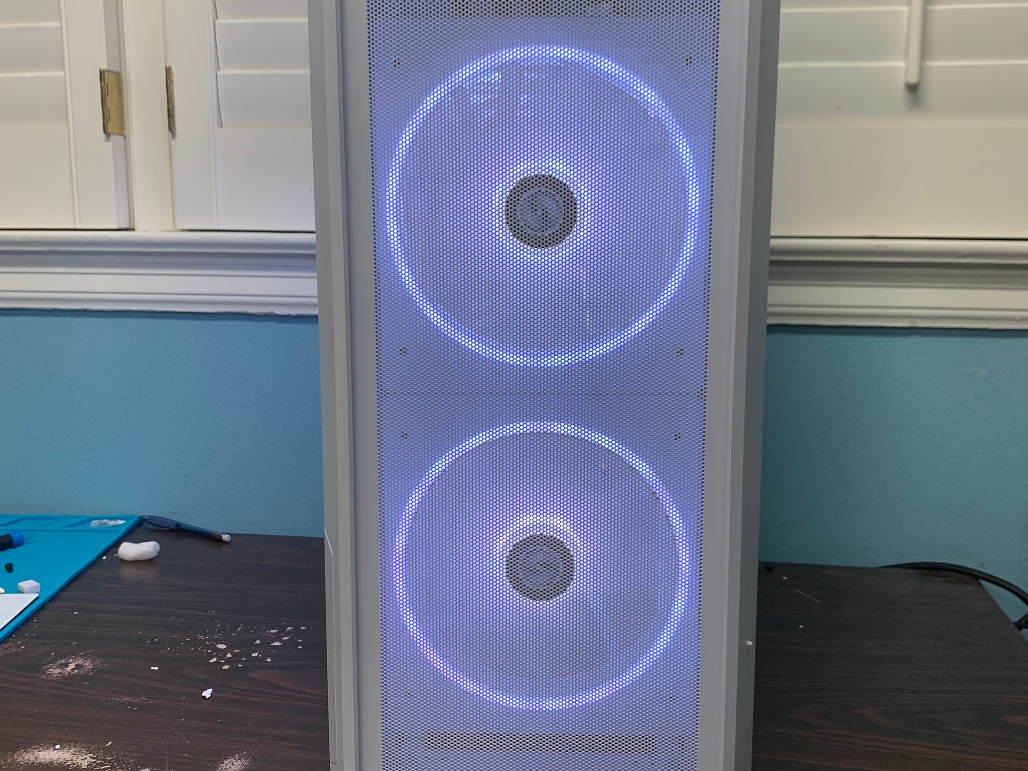 White Steel |Ryzen 7 5700X|RTX 3070 8GB|32GB RAM|2TB SSD|Windows 11 Pro