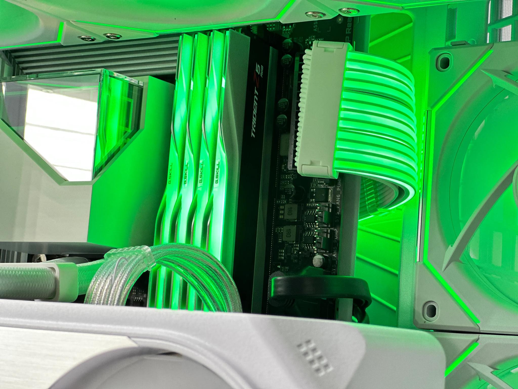 🫗4k Liquid Cooled Gaming PC🫗Nvidia RTX 4080 16GB✳️Intel Core i7-13700KF 16core✳️64GB DDR5 ✳️3TB NVME