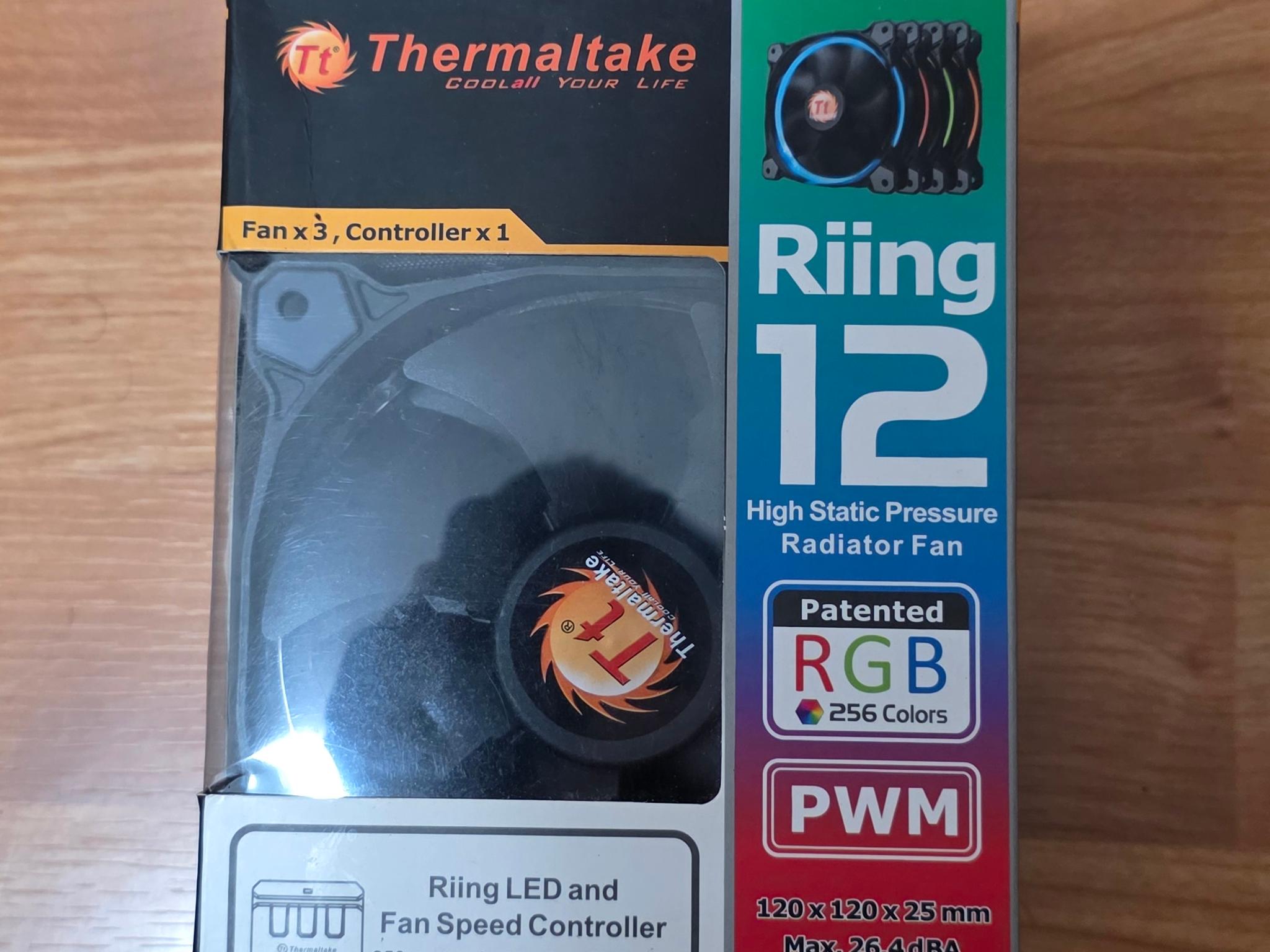 Thermaltake Riing 12 3x 120mm RGB fan kit with controller hub (CL-F042-PL12SW)