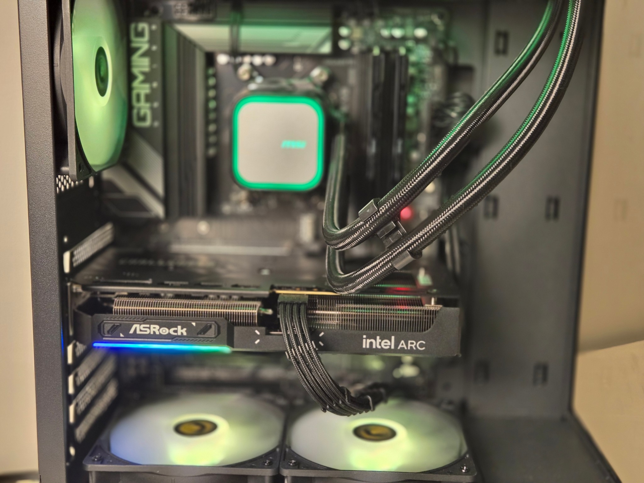 Intel B580 12gb Vram | Ryzen 5 7600 | 32gb DDR5 | 1tb Storage
