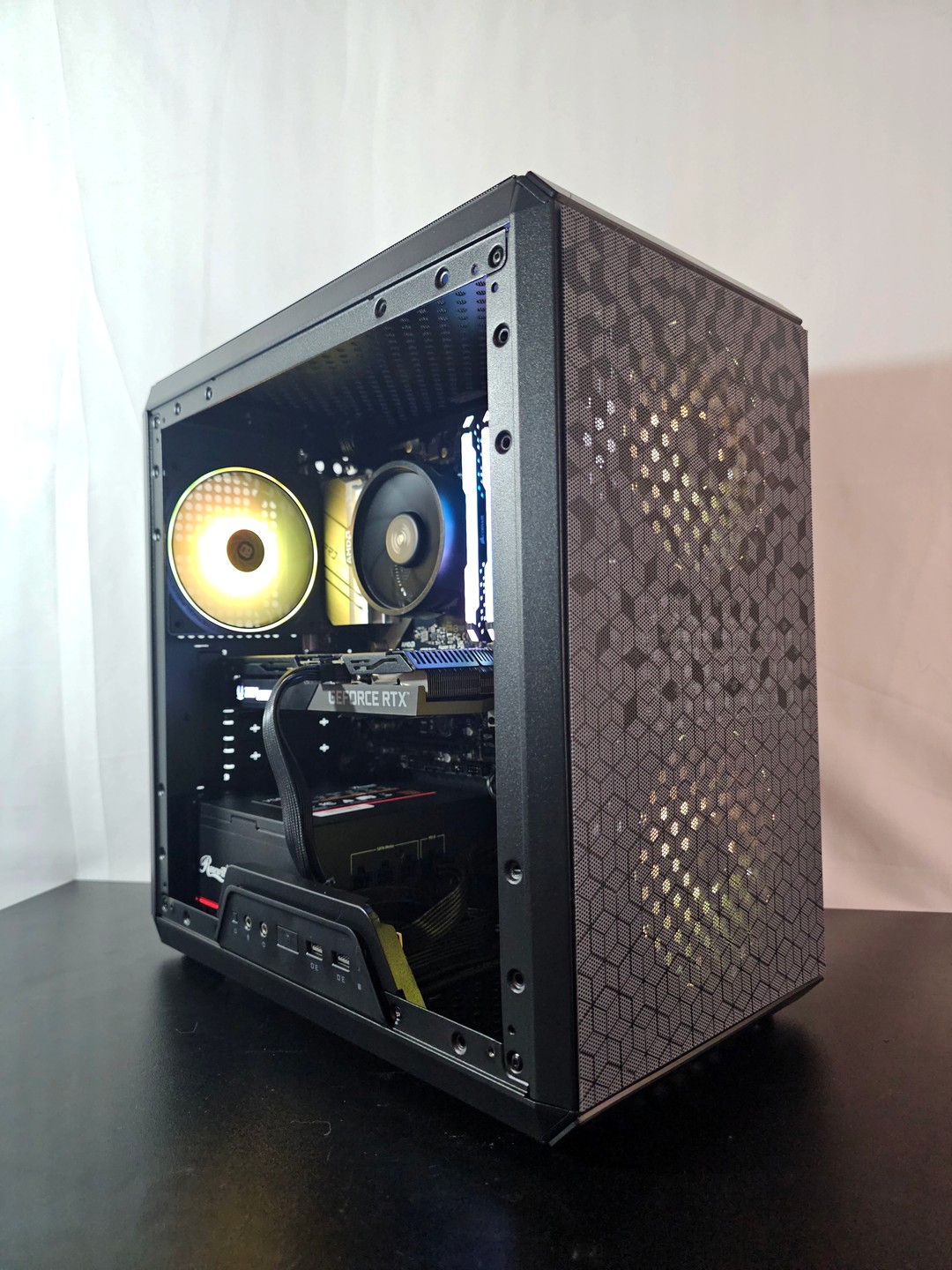 RTX 3060-ti / Ryzen 5 3600 / 16GB DDR4 / 1TB SSD / 1080p 