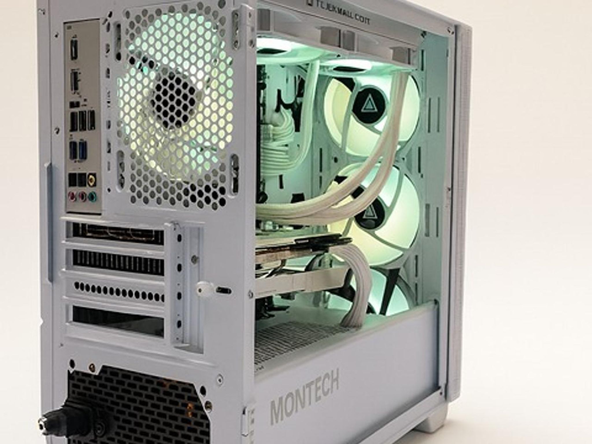 White custom gaming pc. Alemoly #0001 — High-Performance 1080p Gaming PC v1