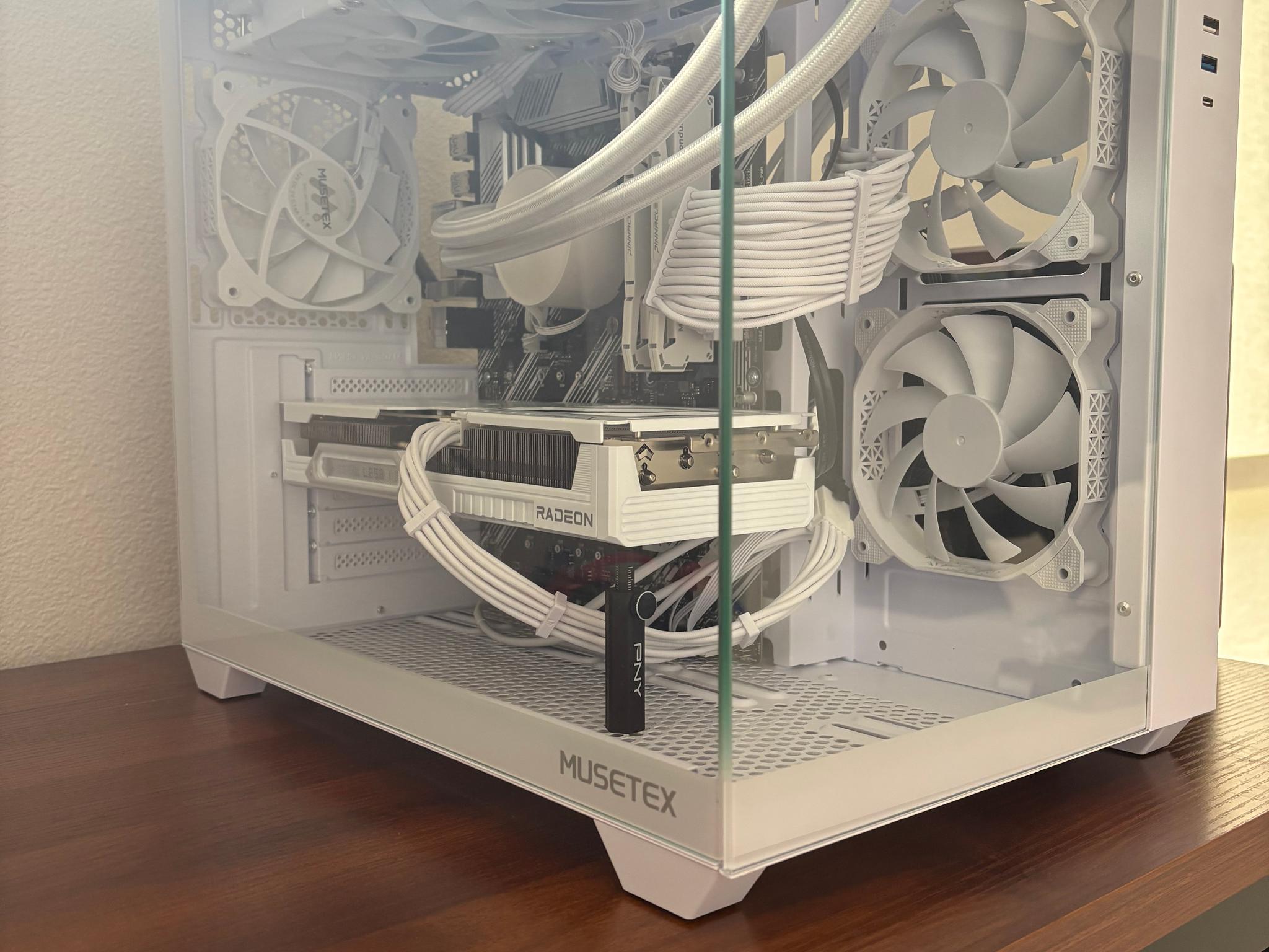 |9060xt| |Ryzen 5 5600x| Custom White Gaming Pc