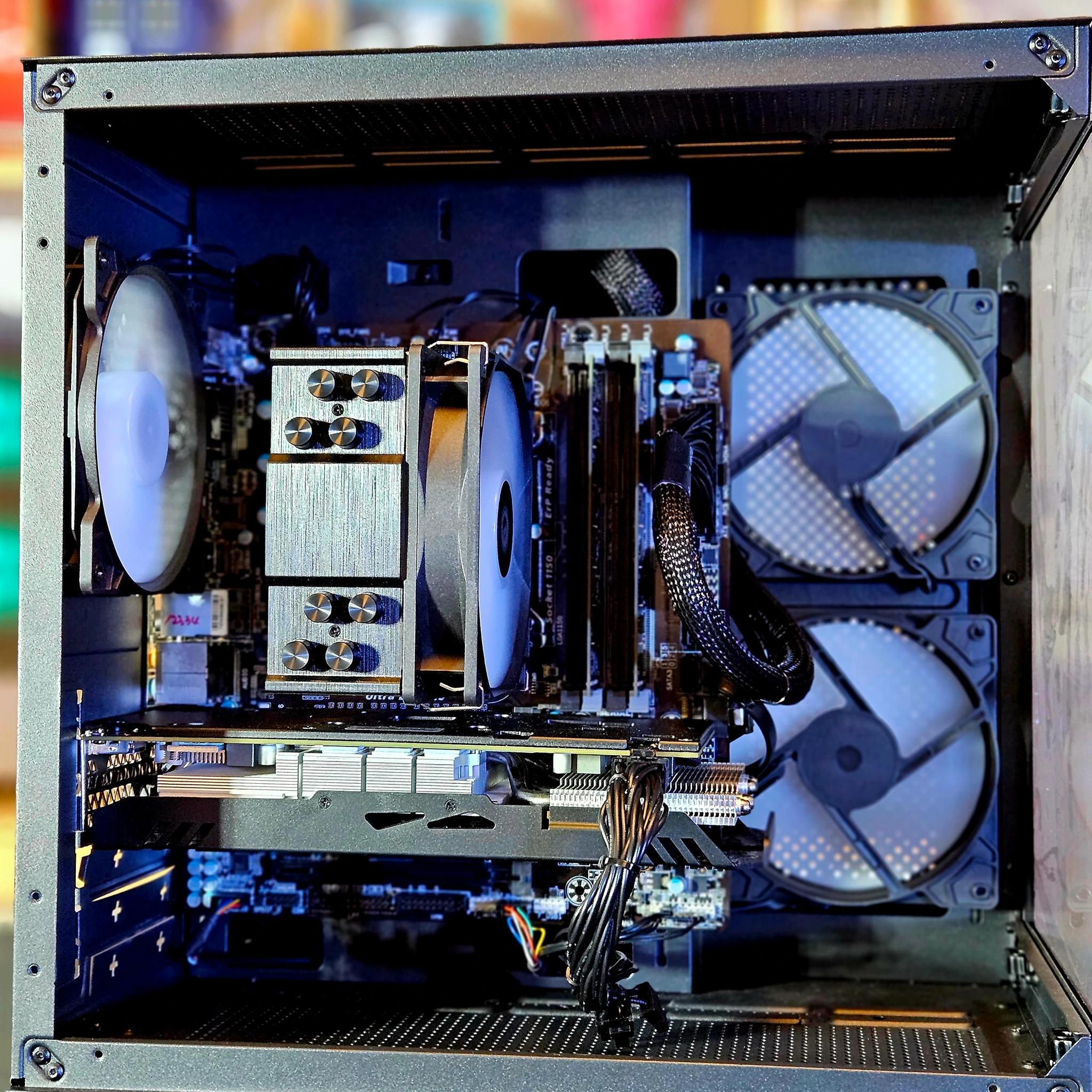 i5 4690 | RX580 | 750GB SSD | 16GB RAM | Budget Friendly Entry Level Gaming PC