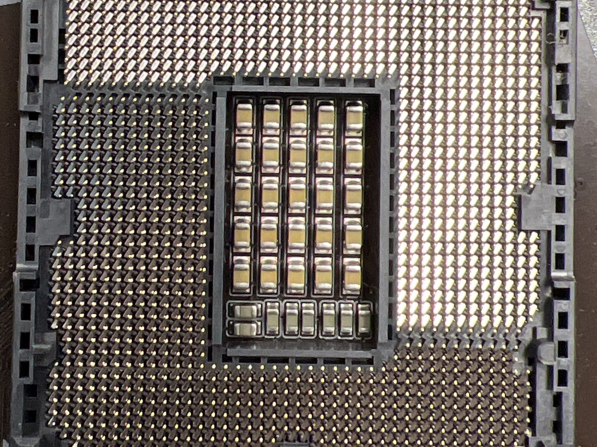 B560 DS3H AC + i5-11400F