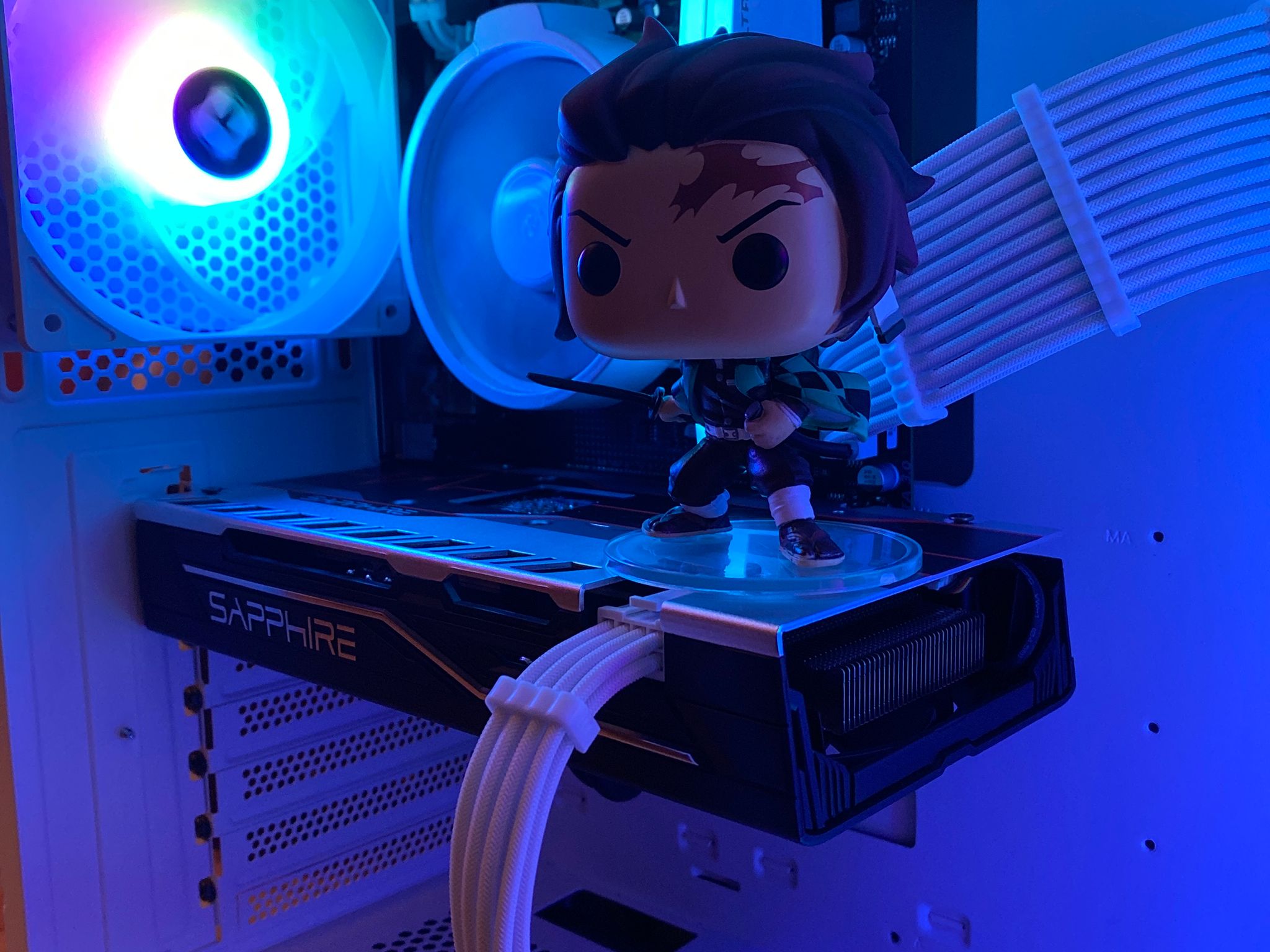 ⚪️Diablo Albus🔥🔥🔥| RX 580 8GB| Ryzen 5| 32GB TFORCE DDR4 RAM| 1TB SSD|Windows 11 Pro