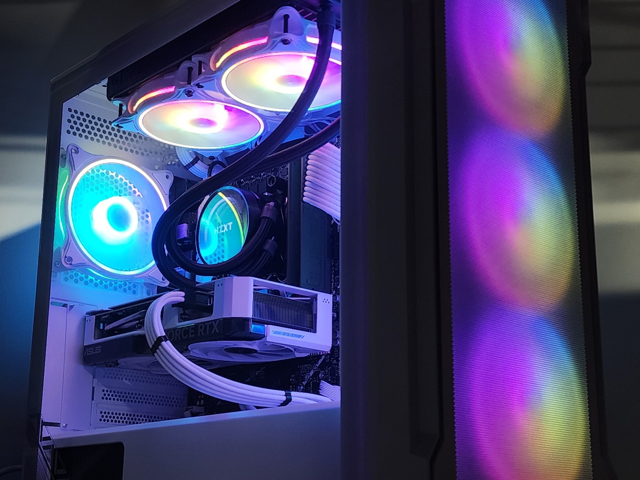 Gaming PC i7-12700 16GB RAM 1TB SSD RTX 4060 Ti 8GB Windows 11 Computer