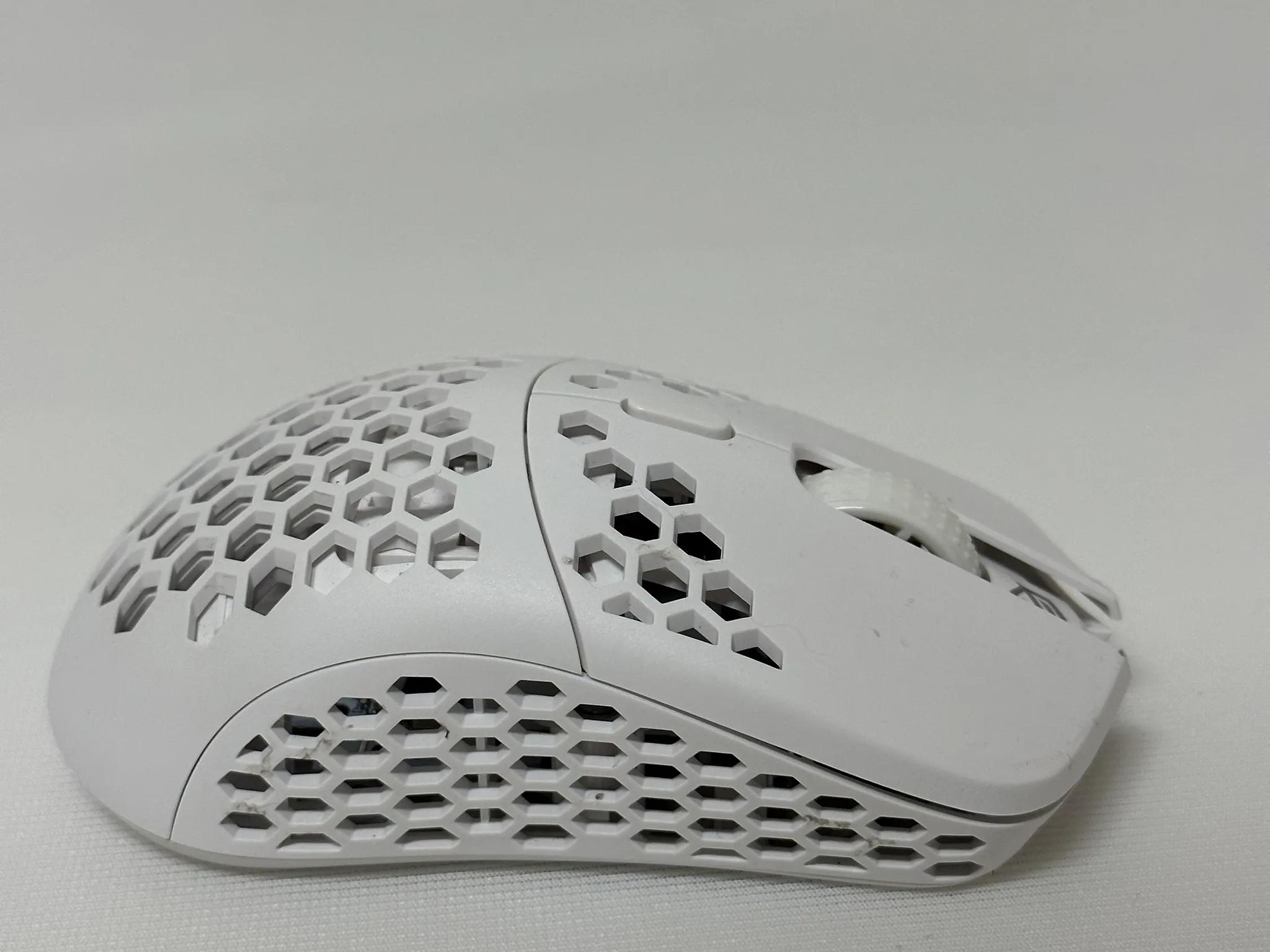 G-WOLVES Hati S Wireless Gaming Mouse - White