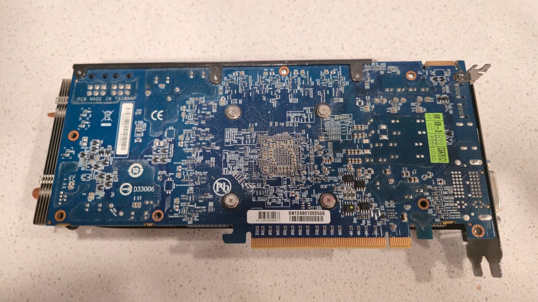 GIGABYTE AMD Radeon HD 7870 2 GB GDDR5 | Jawa