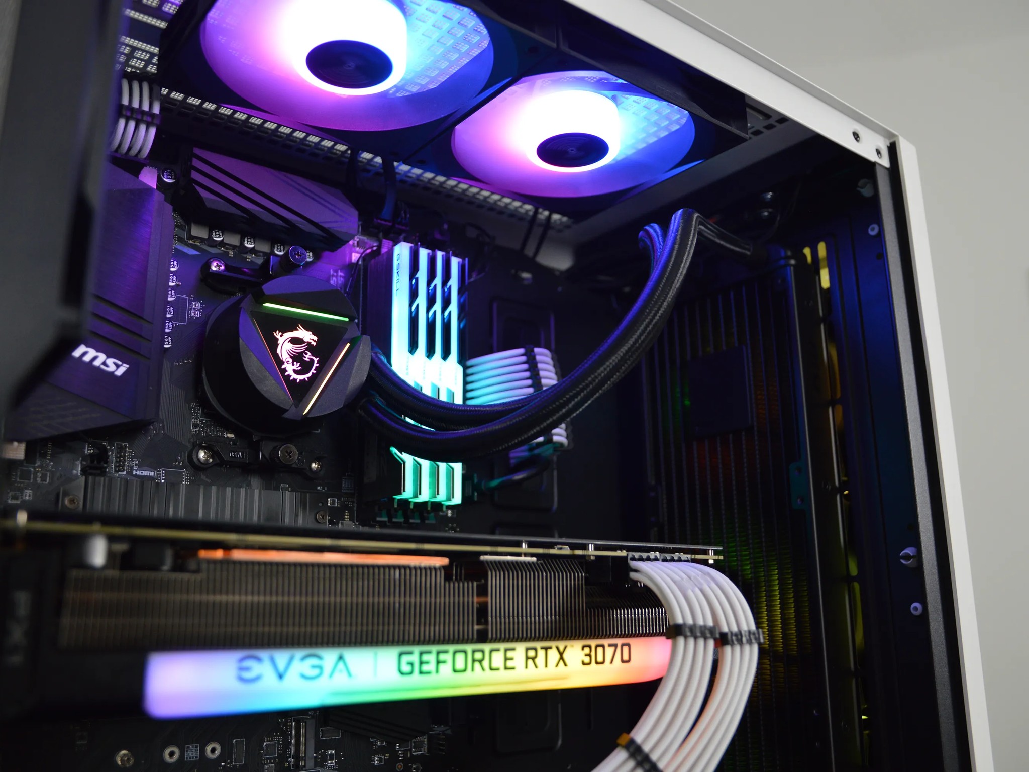 ⚪️⚫️ RTX 3070 | RYZEN 7 5800X | 32 GB RGB RAM | 1TB NVME GEN 4 SSD | "MIDNIGHT SNOW" |