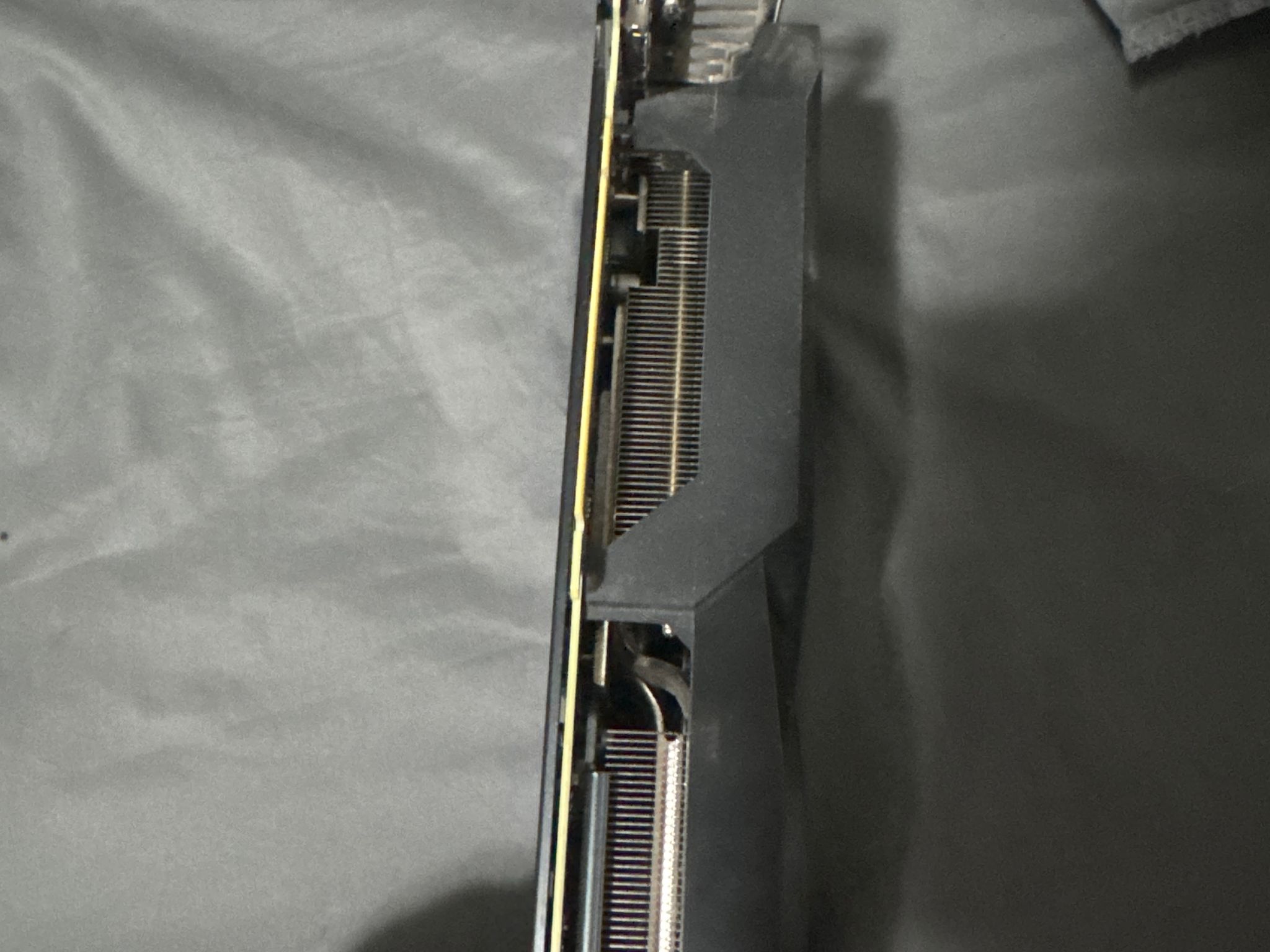 Asus dual fan 3070, i5 13600k, 64 gbs of corsait vengeance ram and a 850 watt psu