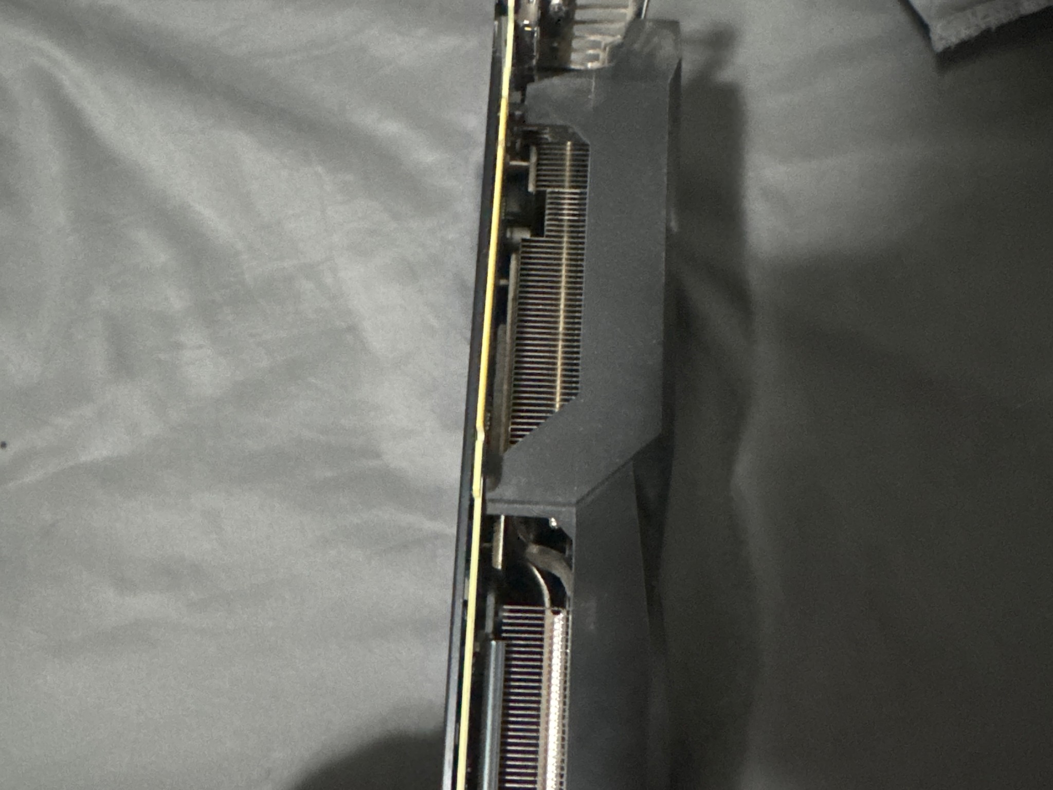 Asus dual fan 3070, i5 13600k, 64 gbs of corsait vengeance ram and a 850 watt psu