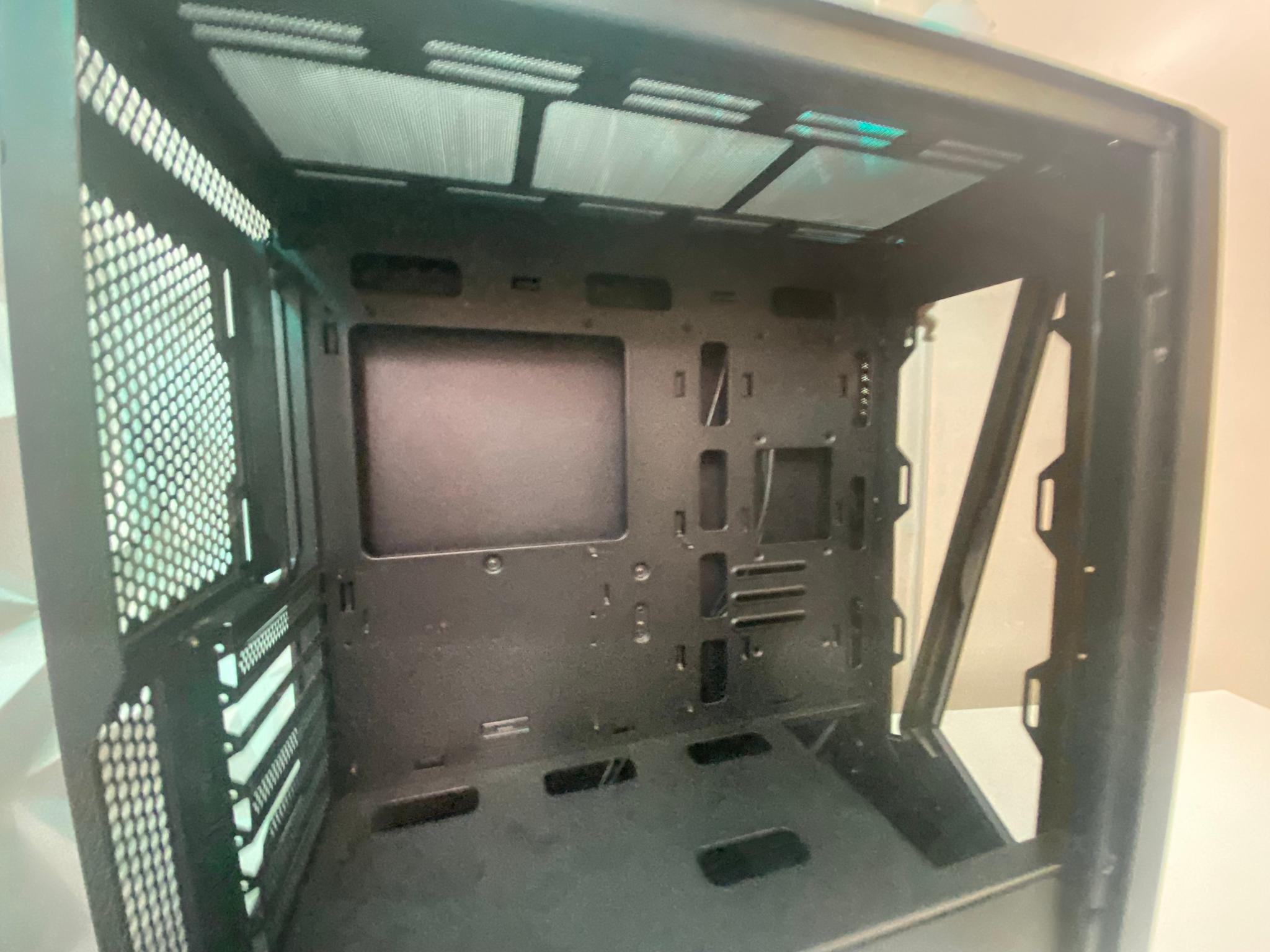 iBUYPOWER Black ATX PC Case – Mid Condition