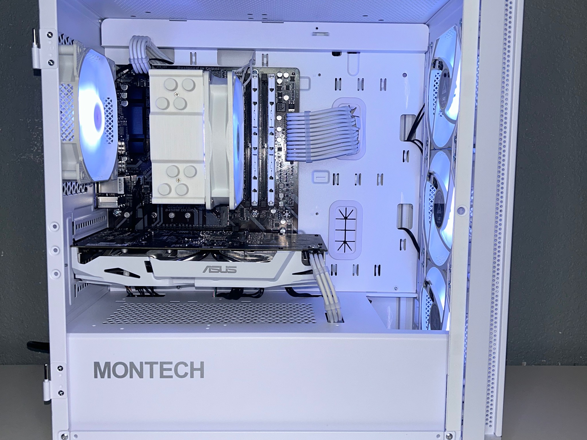 All White Budget Gaming PC | GTX 1060 + Ryzen 5 2600 