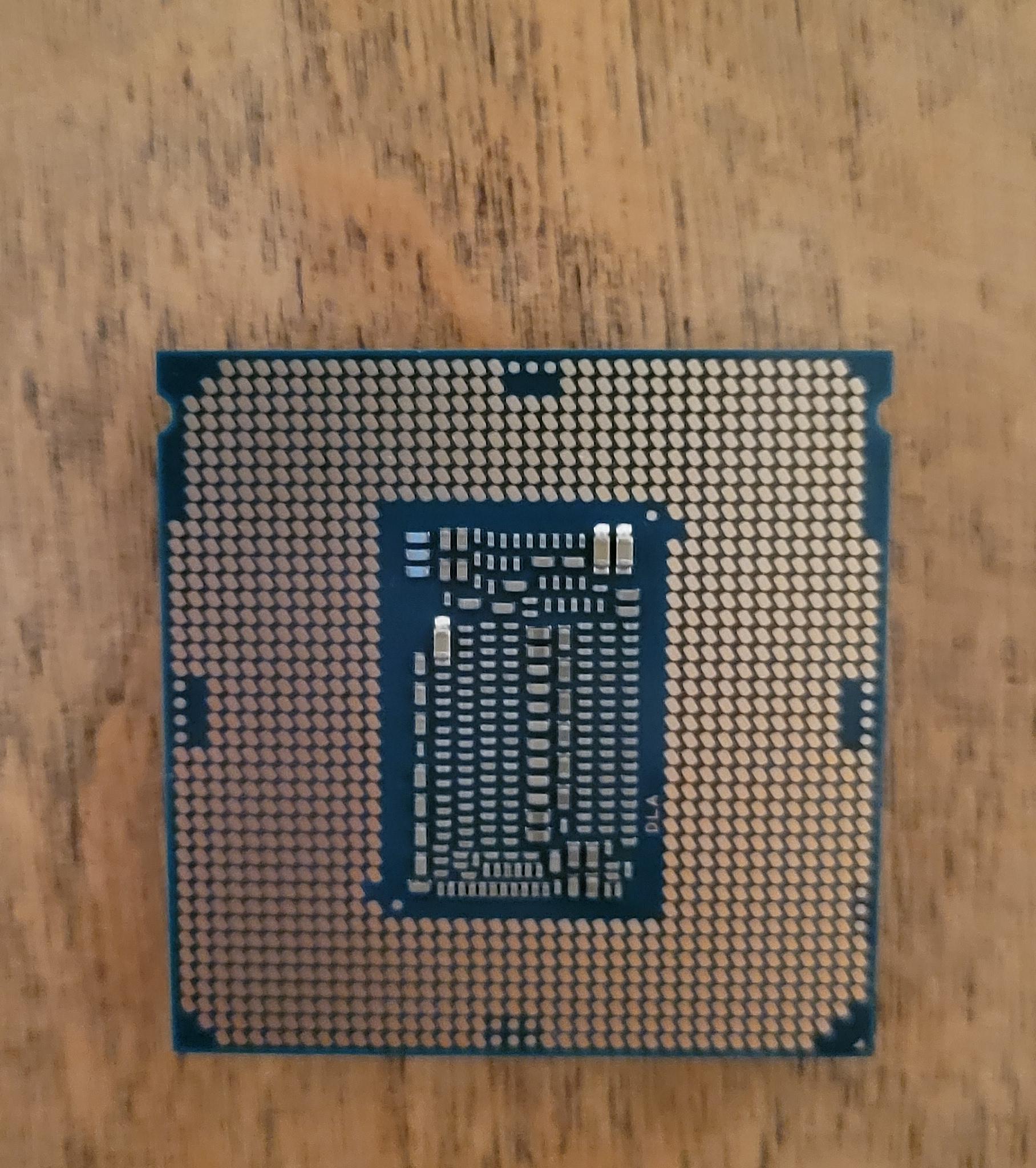 Intel i5-9600k