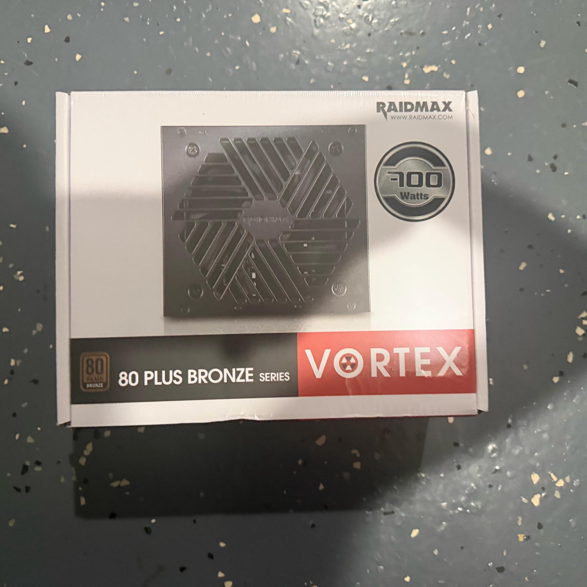 Raidmax Vortex 700W PSU NEW