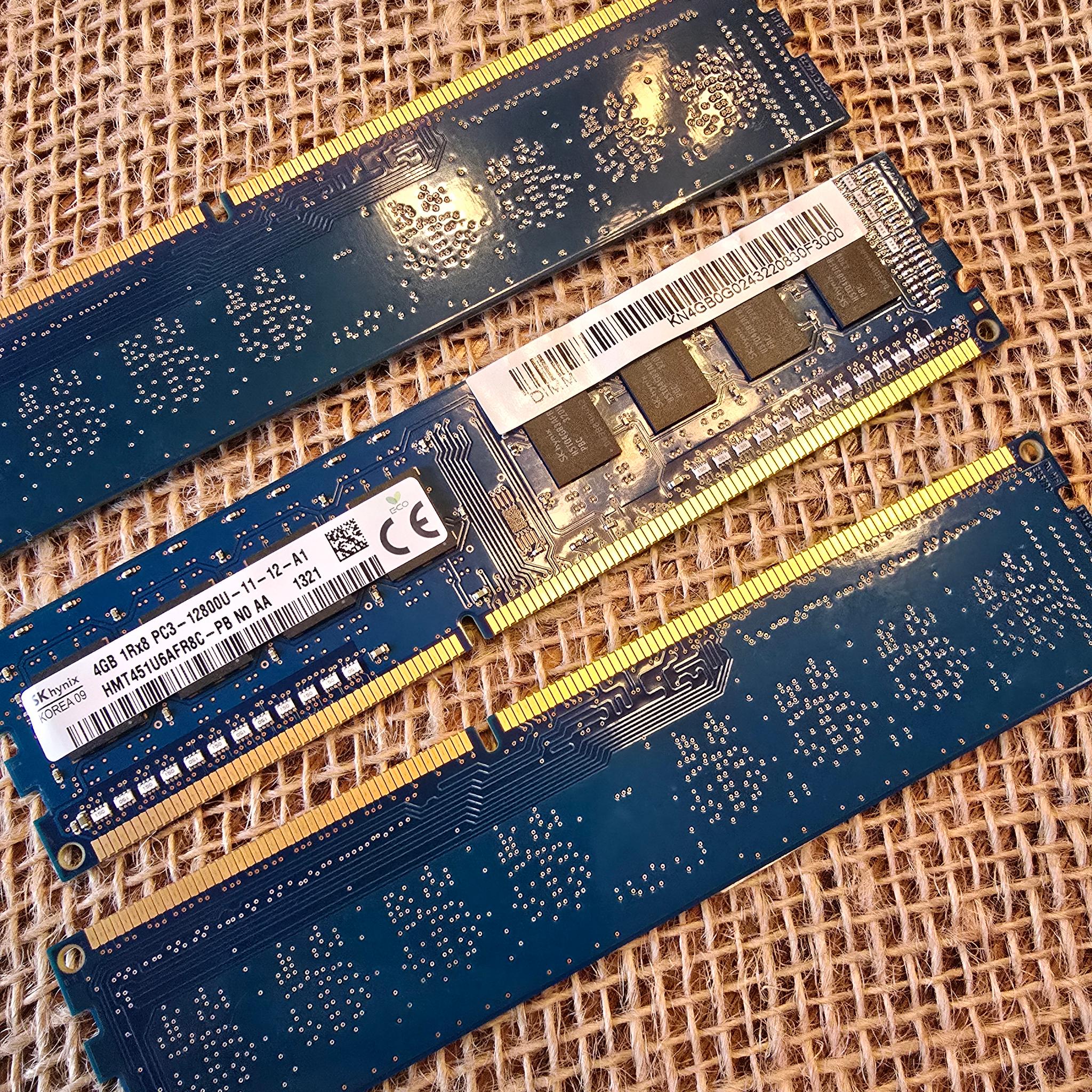 HMT451U6AFR8C-PB - SK Hynix 1x 4GB DDR3-1600 UDIMM PC3-12800U Single Rank x8 Module 1Rx8 RAM PC