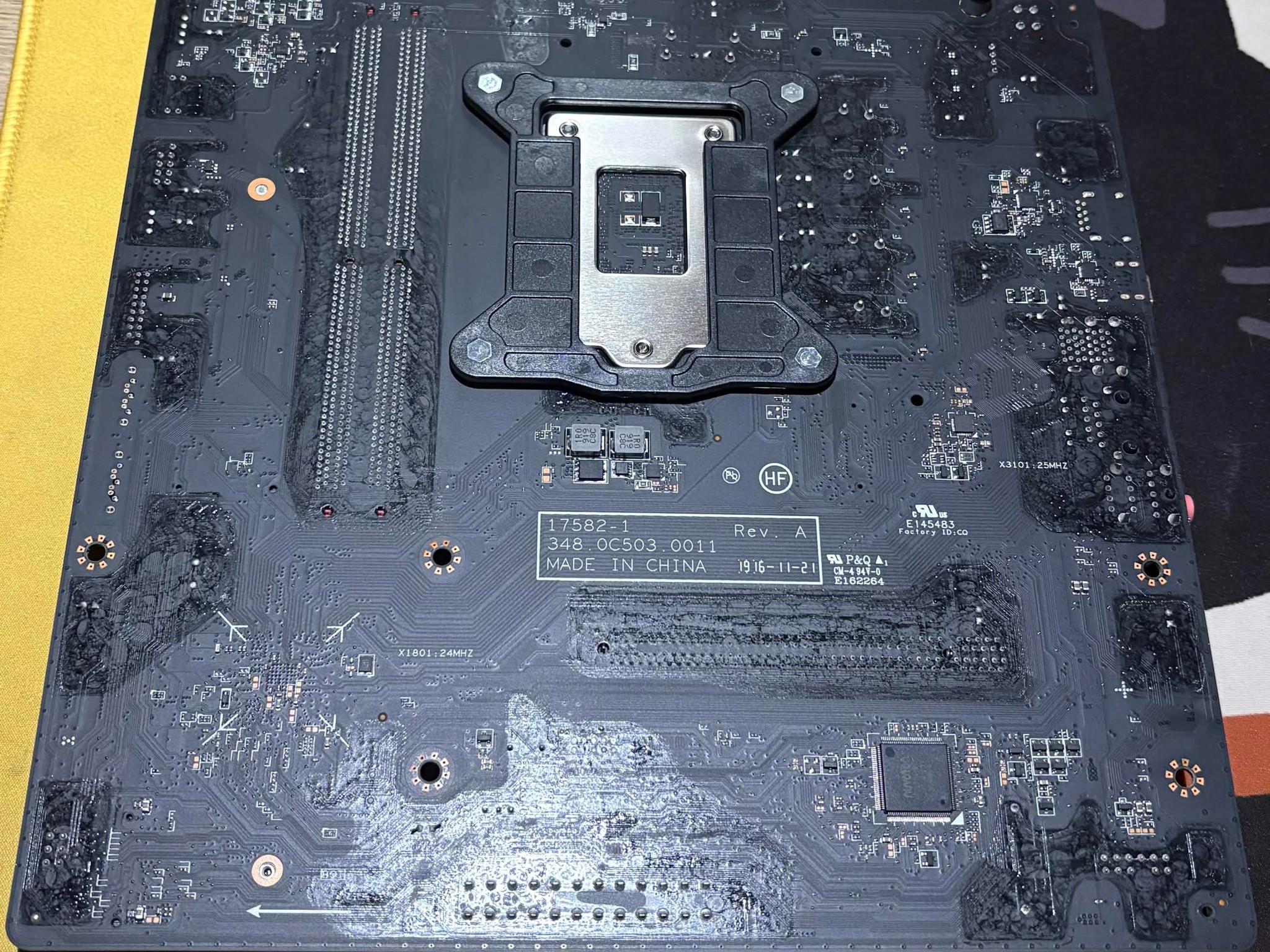 HP OMEN Obelisk 875-0014 H370 LGA1151