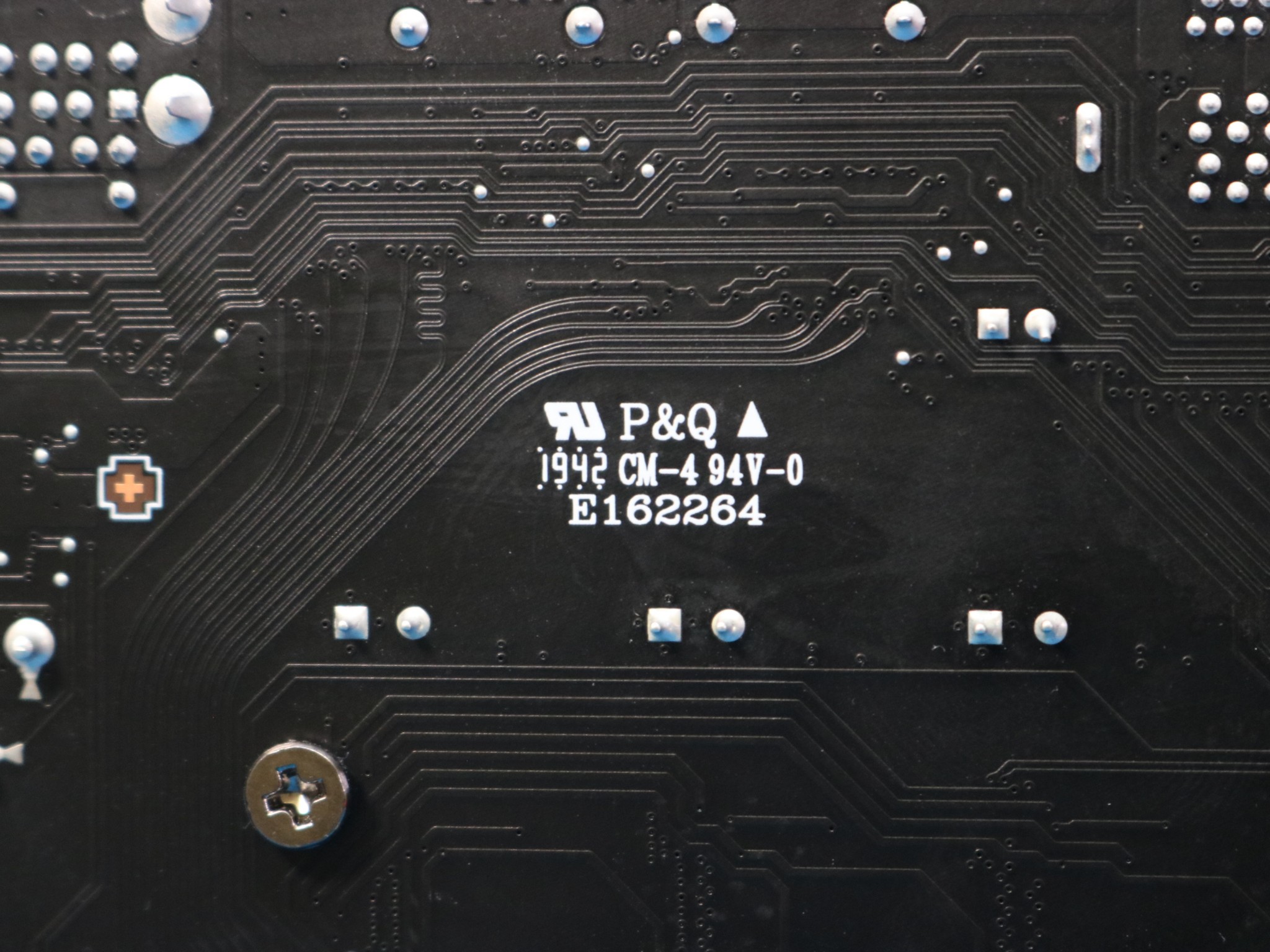 MSI B450 Tomahawk Max AMD Socket AM4 DDR4 ATX Desktop Motherboard No I/O Shield MS-7C02 VER: 1.0