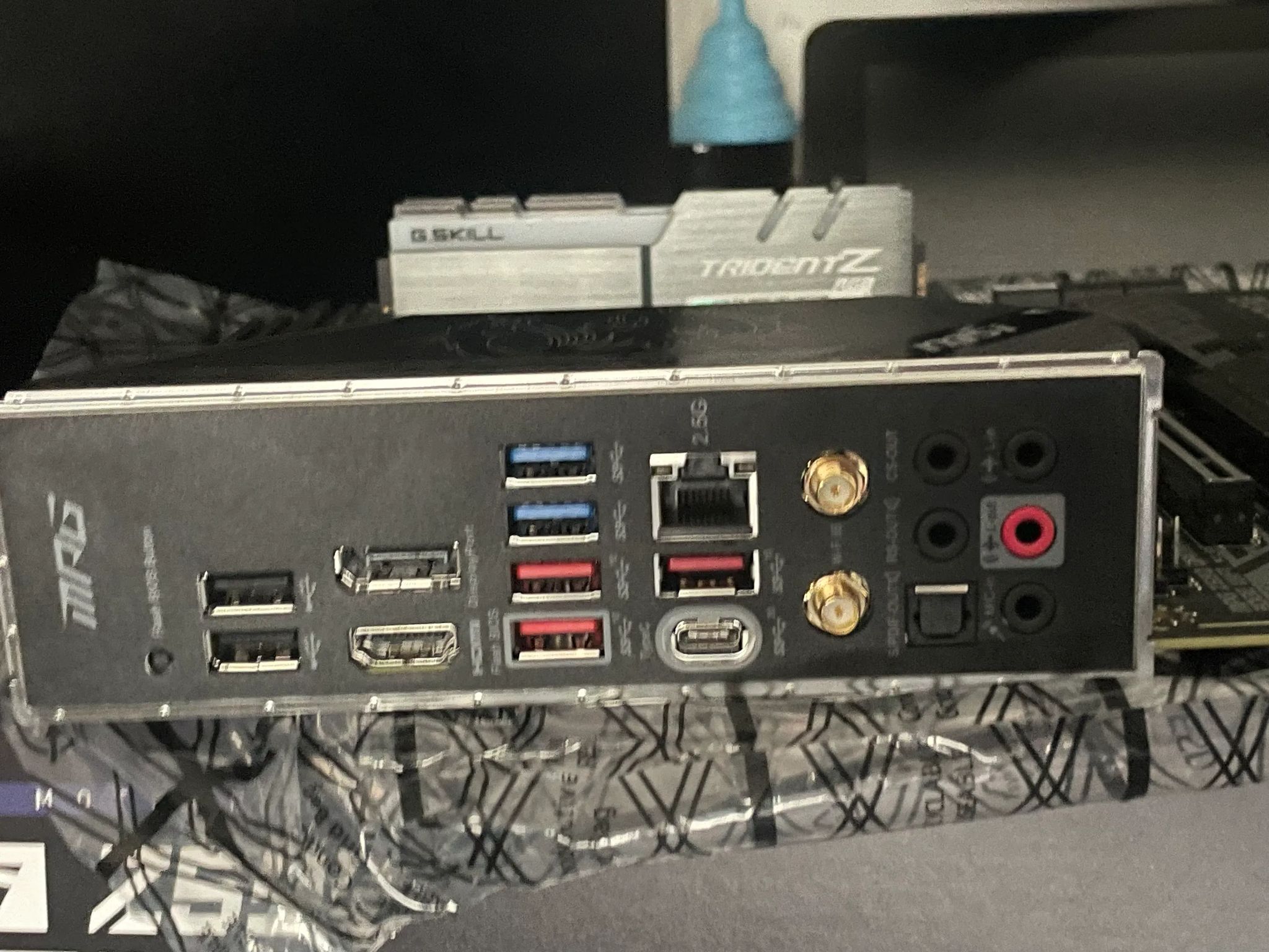 MSI gaming edge z590 wifi and Tridentz 3600mhz (2x8gb)16gb combo