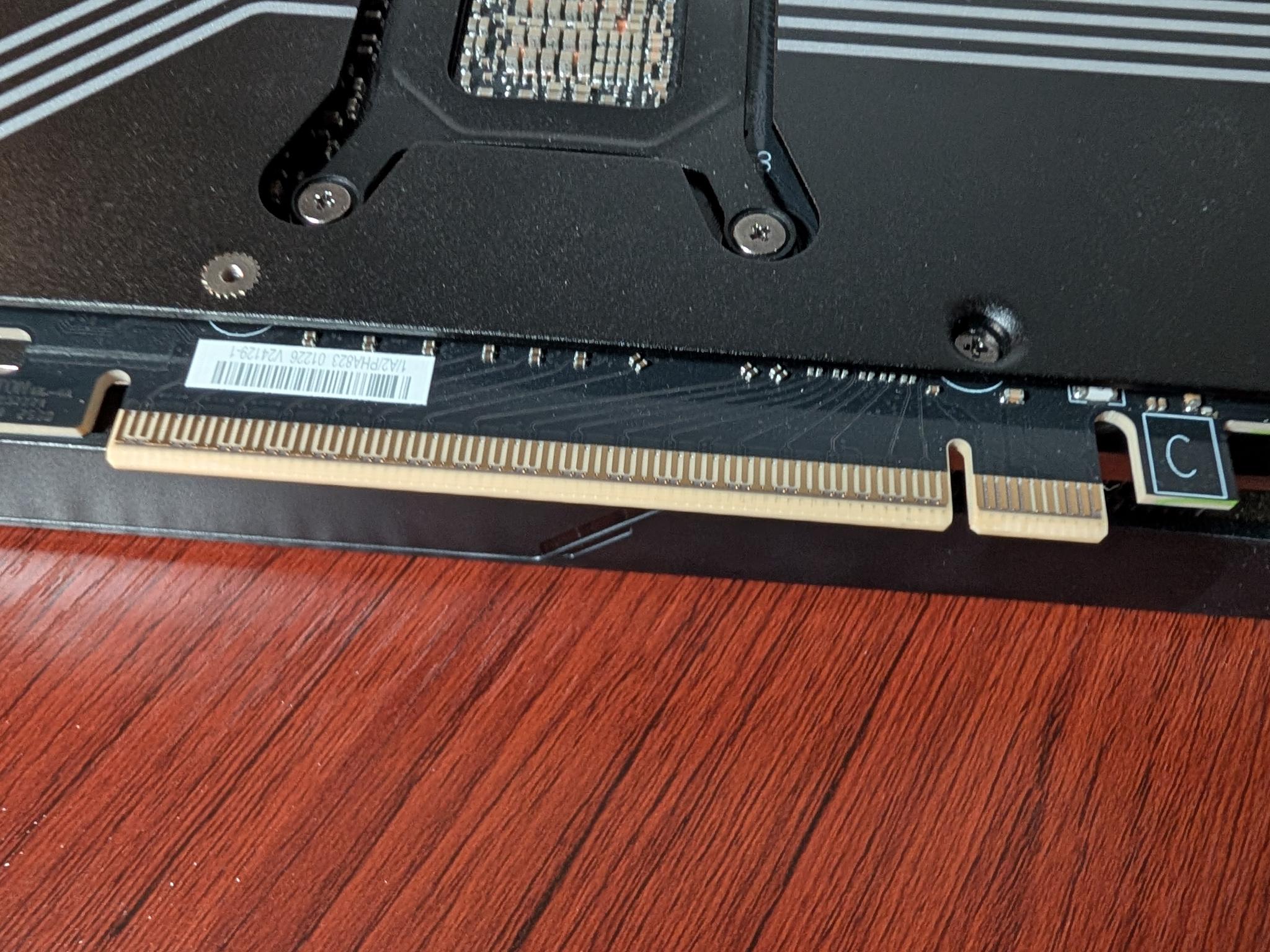 Gigabyte WINDFORCE OC SFF GeForce RTX 5070 Ti