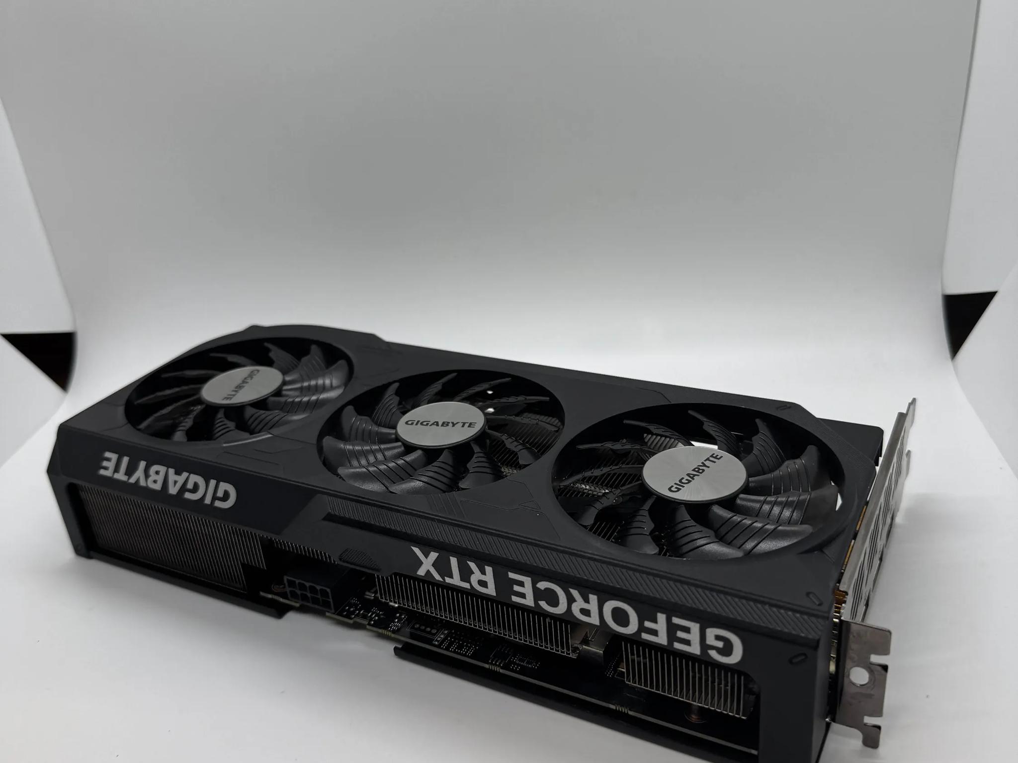 Gigabyte WINDFORCE OC GeForce RTX 4070 12 GB Video Card